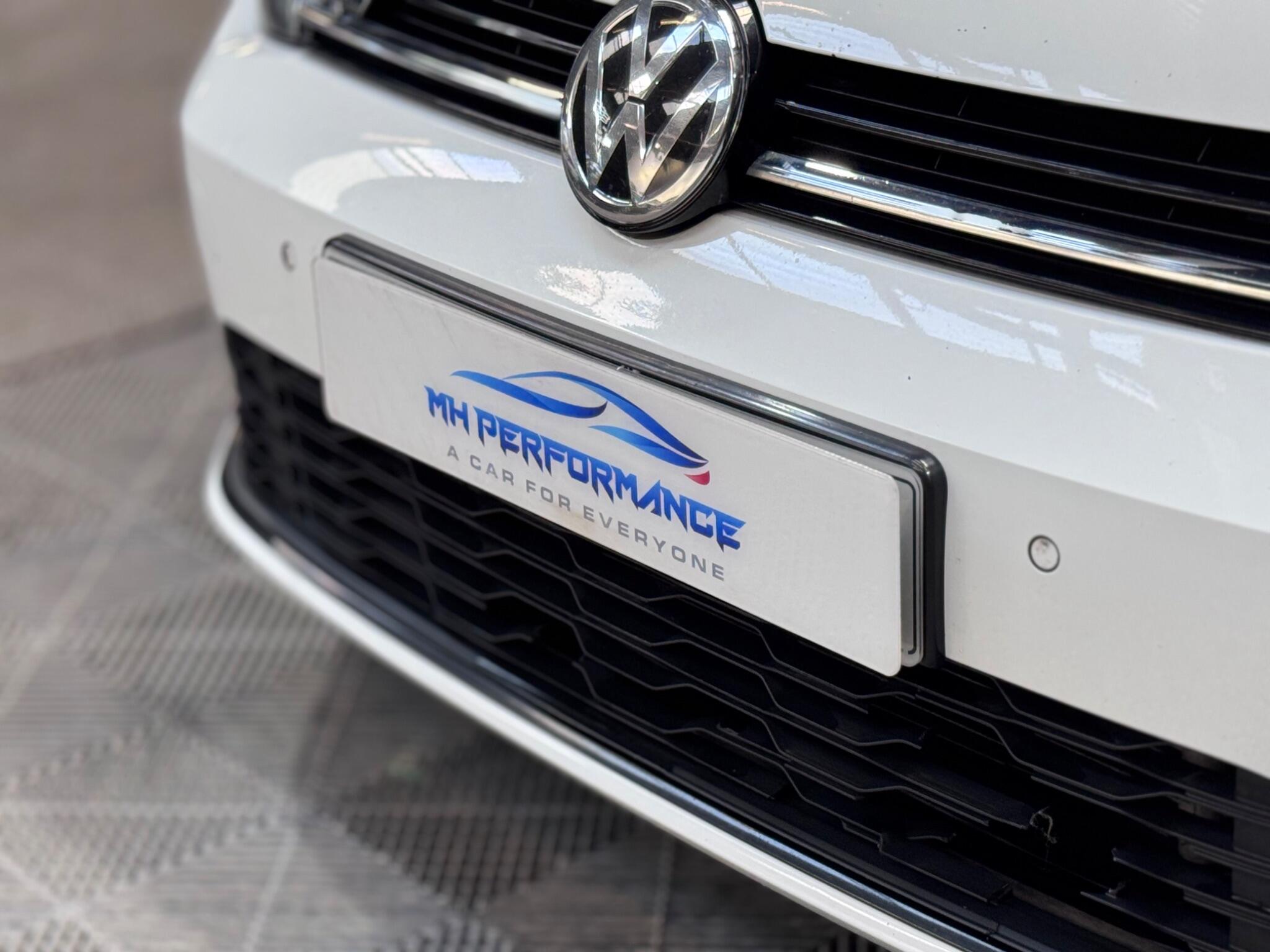 Volkswagen Golf view 30