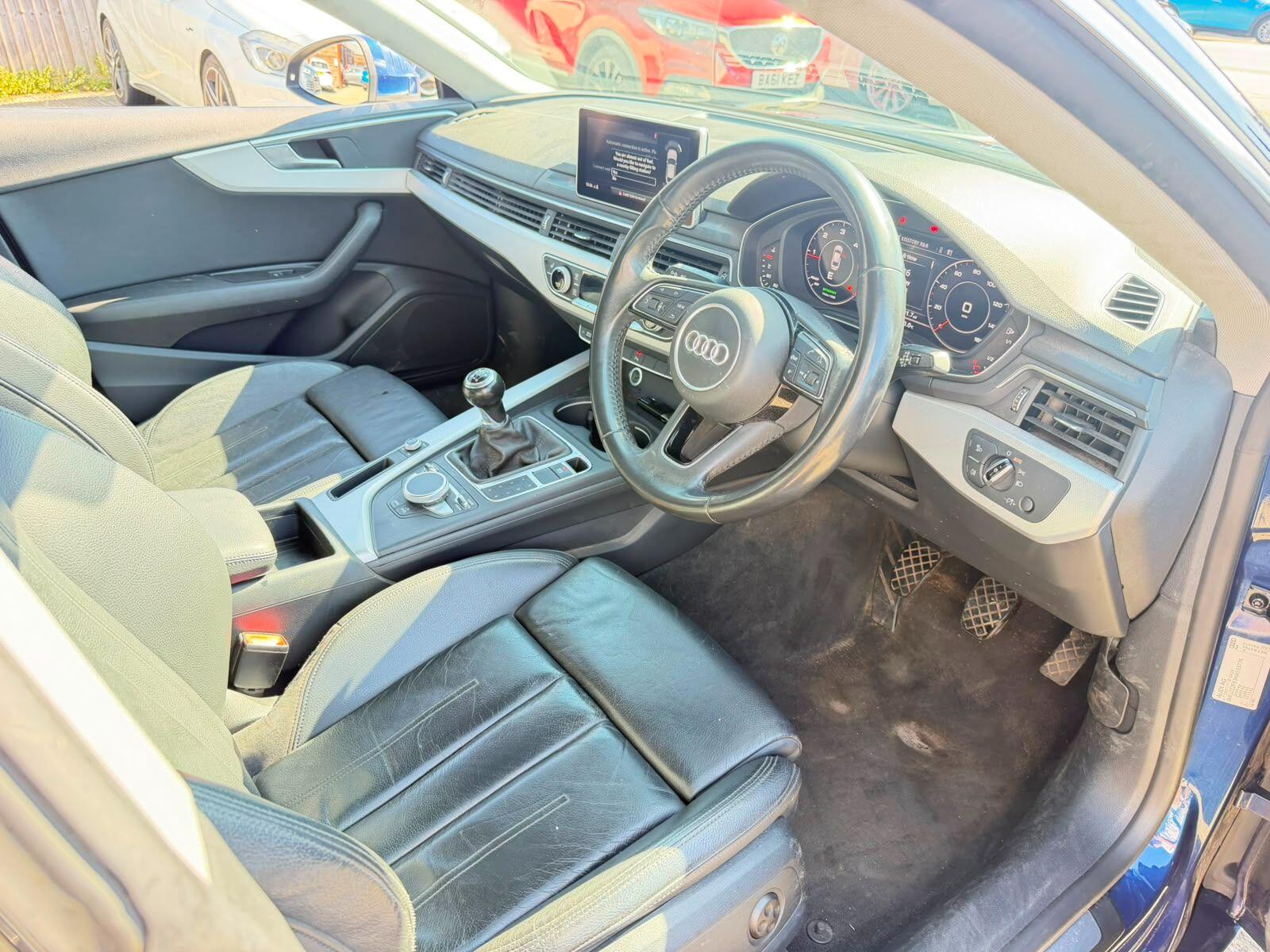 Audi A5 view 11