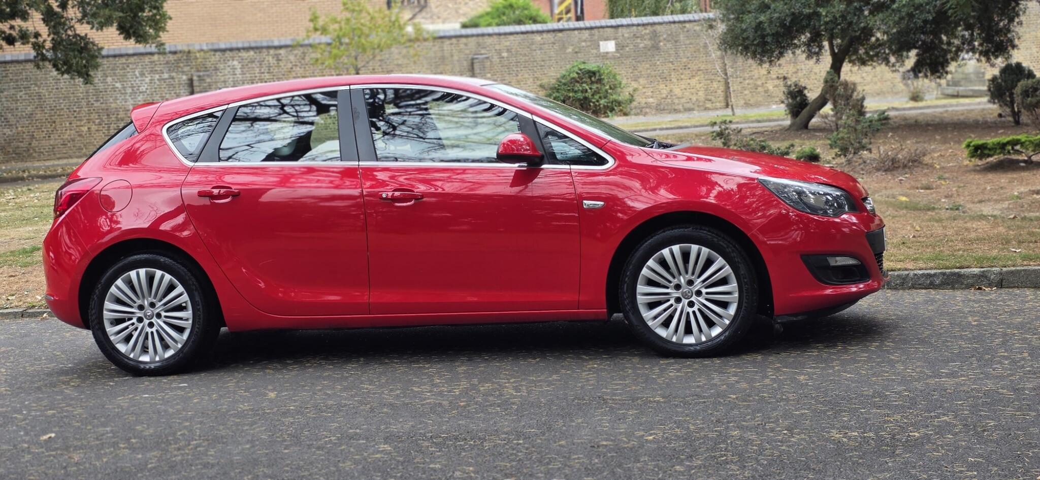 Vauxhall Astra view 22