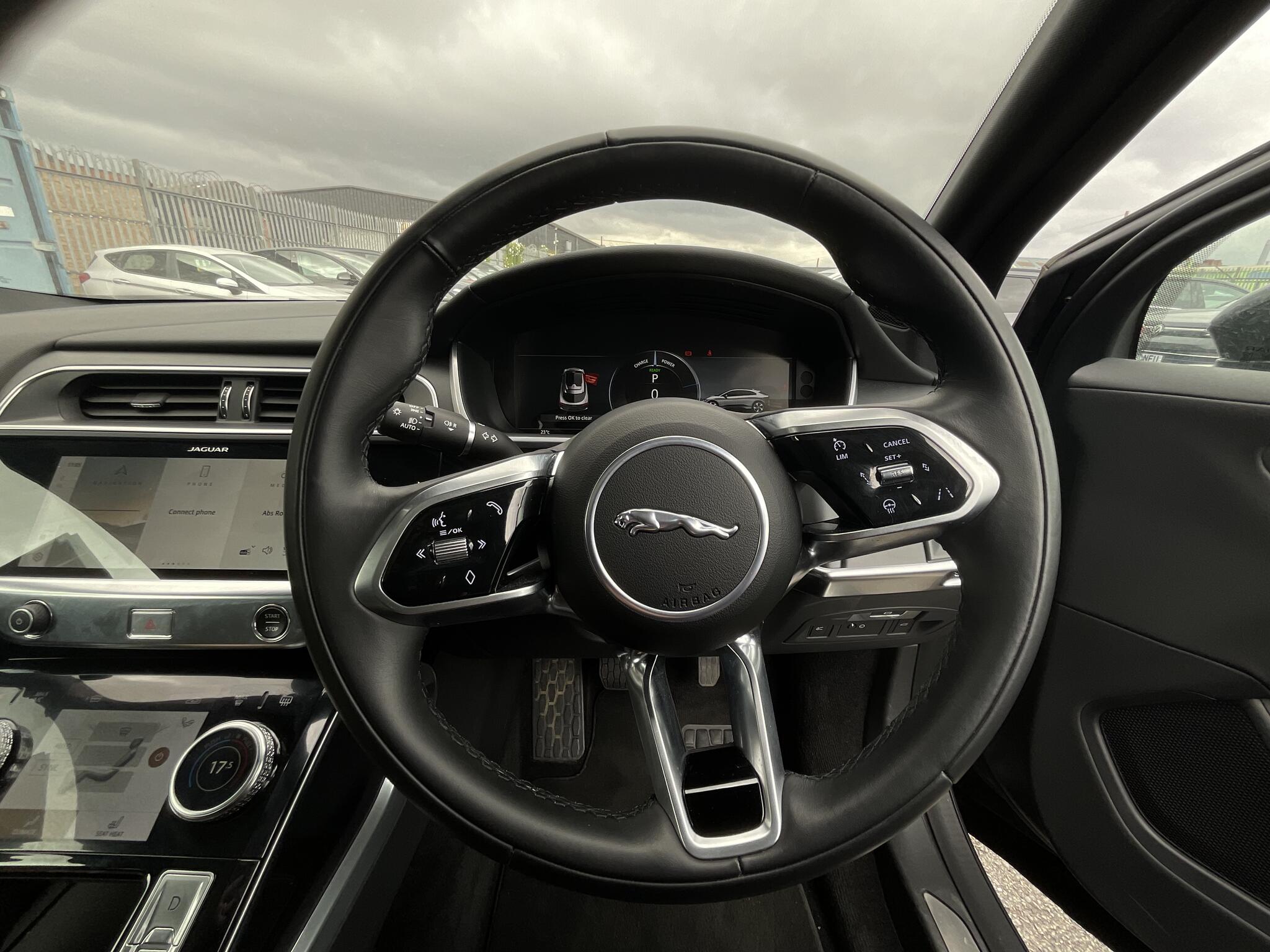 Jaguar I-Pace view 22