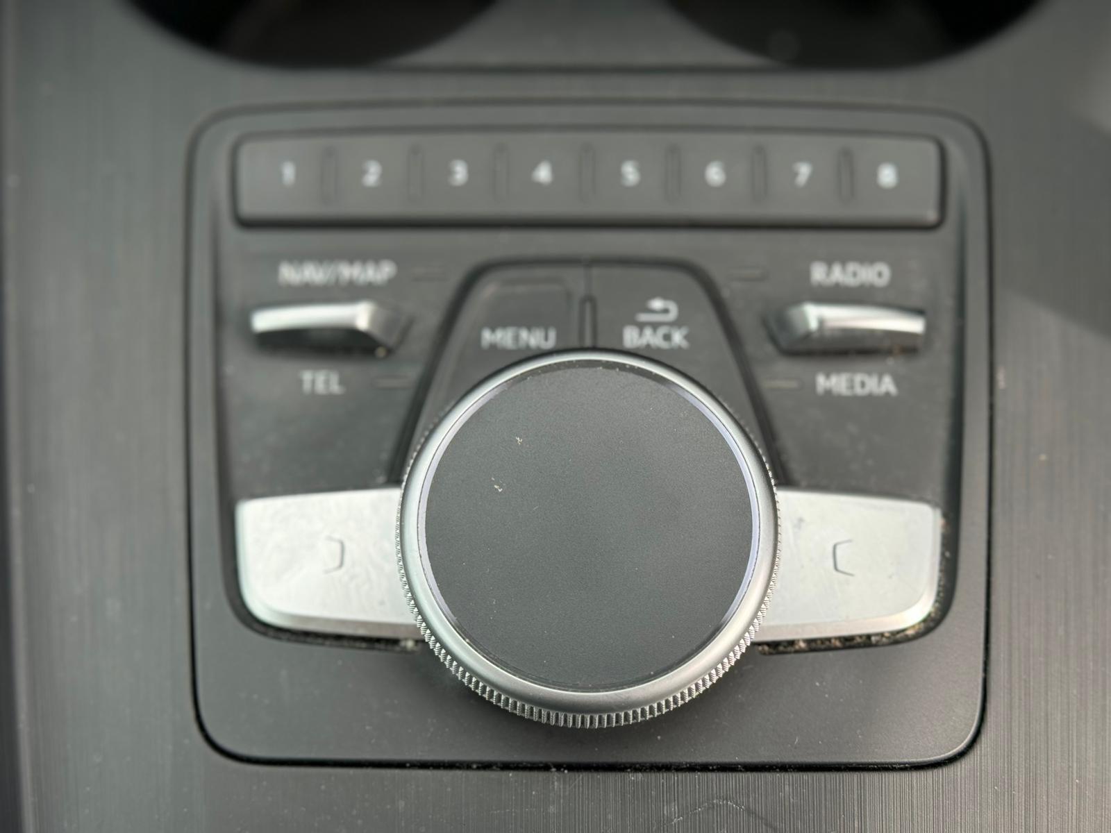 Audi A4 view 42