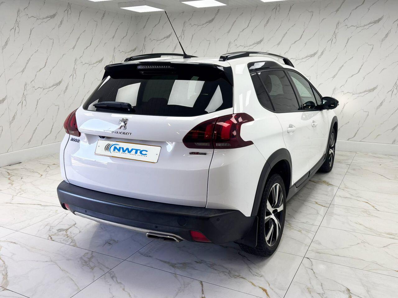 Peugeot 2008 view 12
