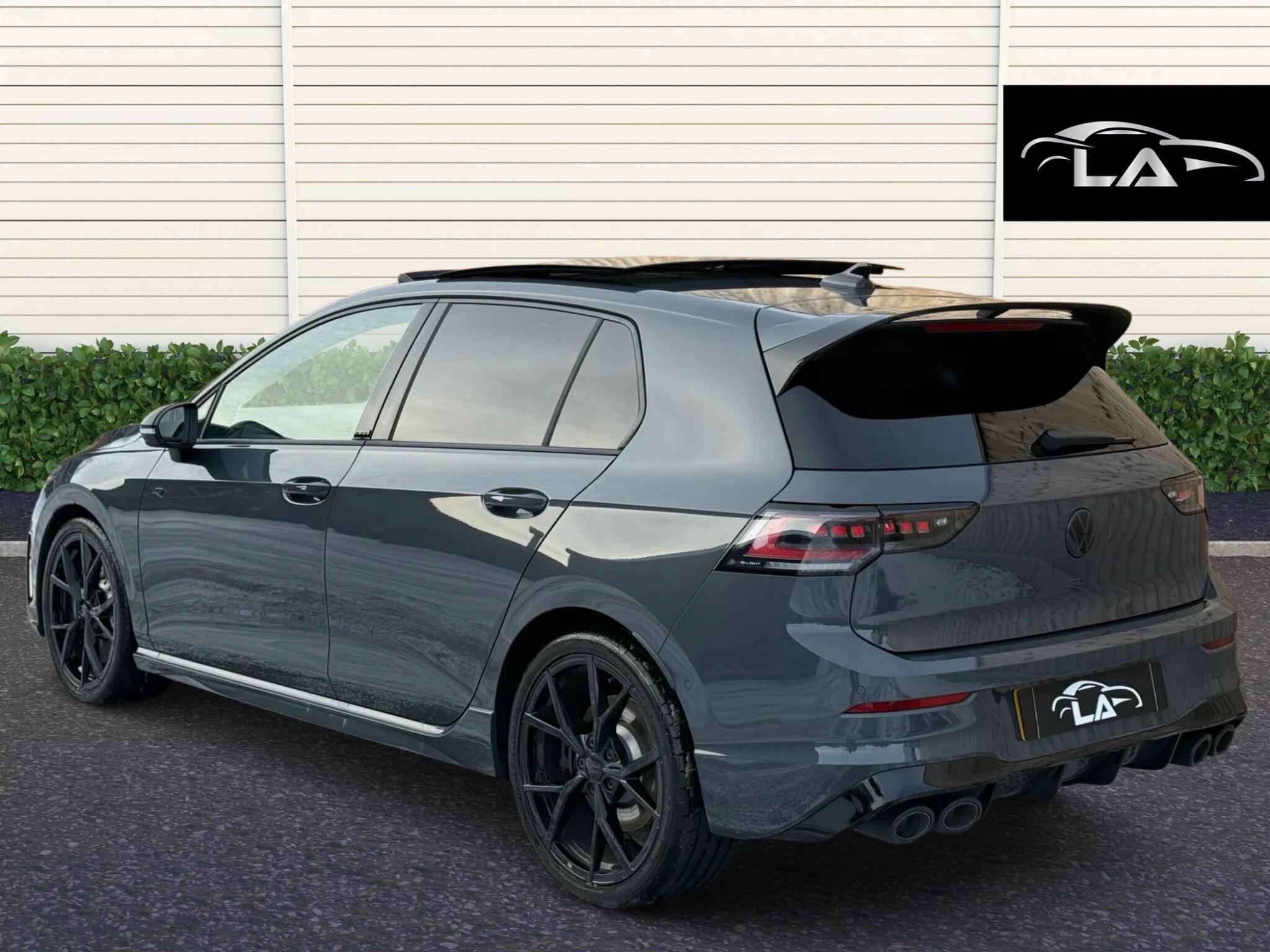 Volkswagen Golf view 5