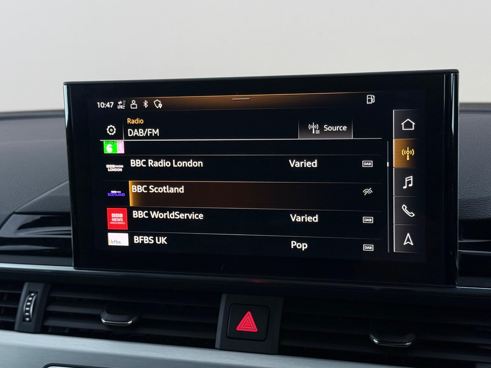Audi A4 view 20