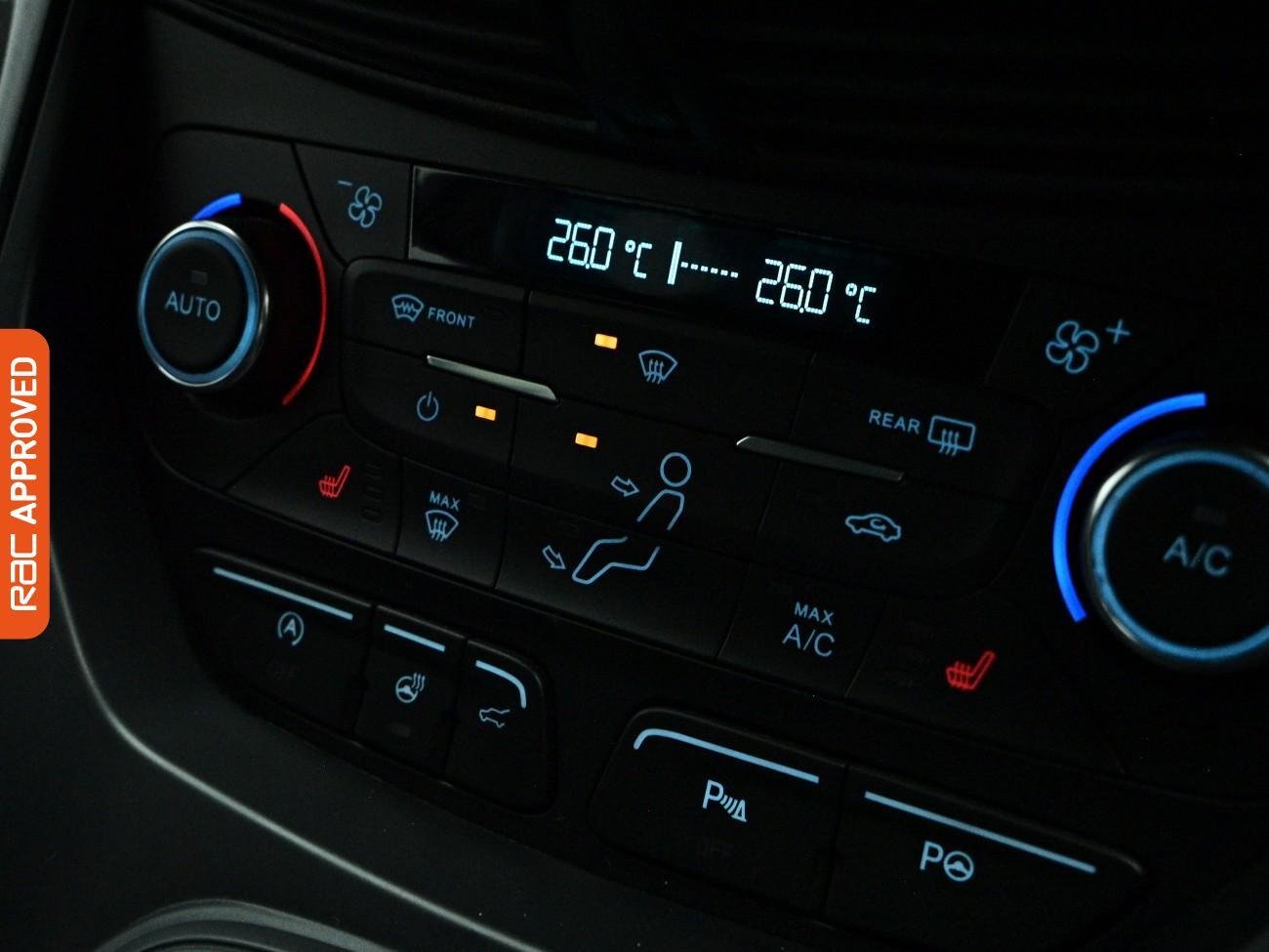 Ford Kuga view 15