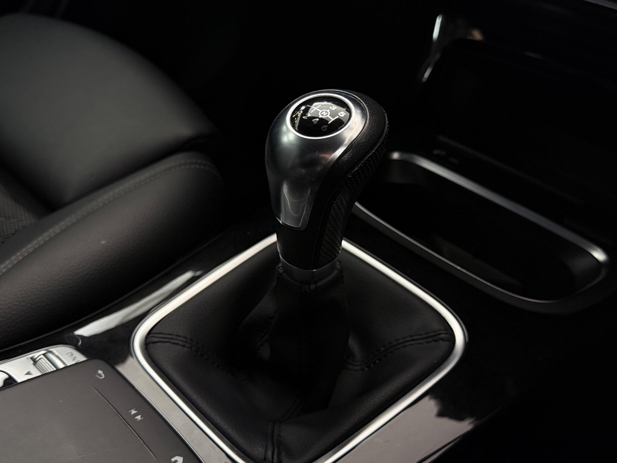 Mercedes-Benz A-Class view 33