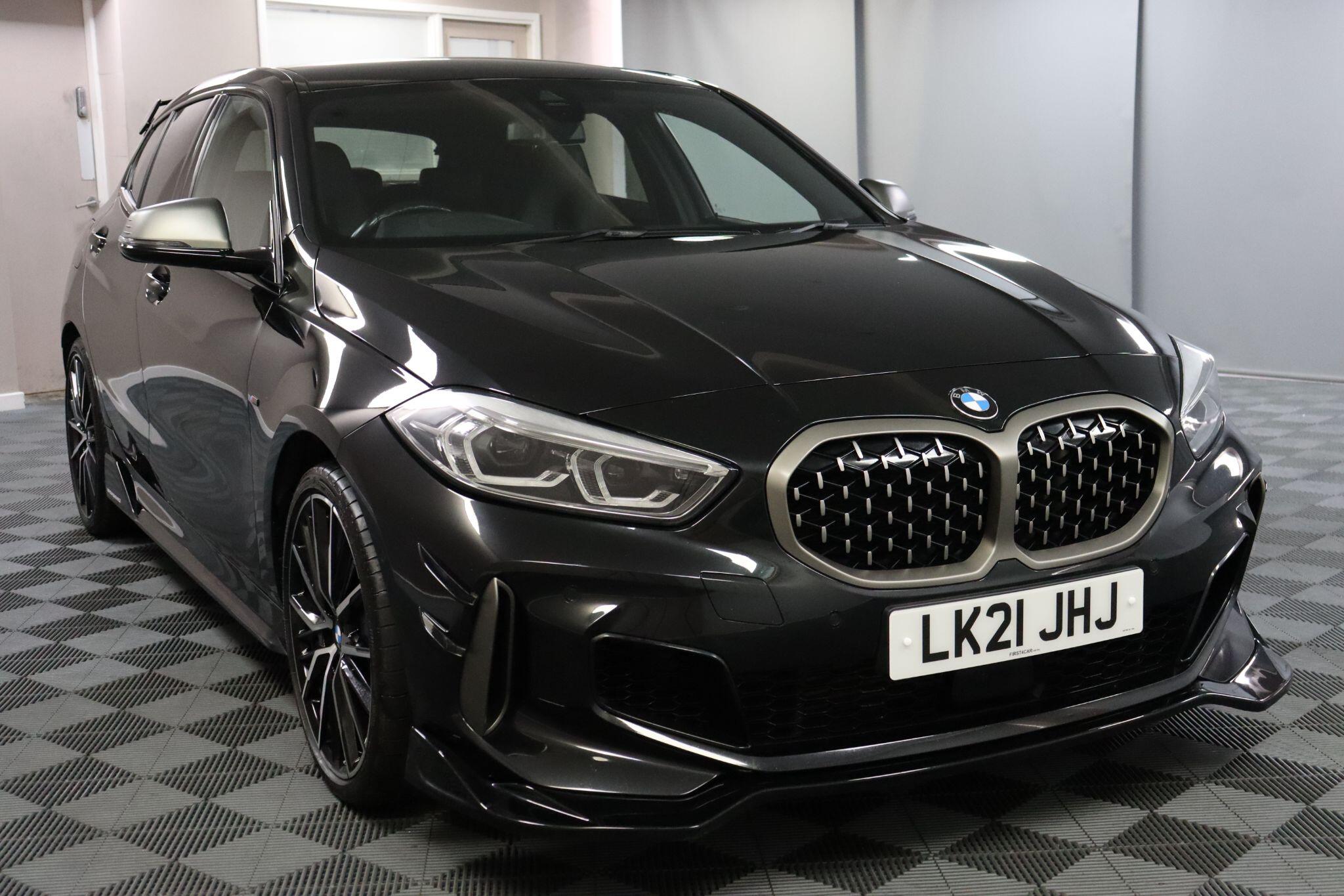 BMW 1 Series view 32