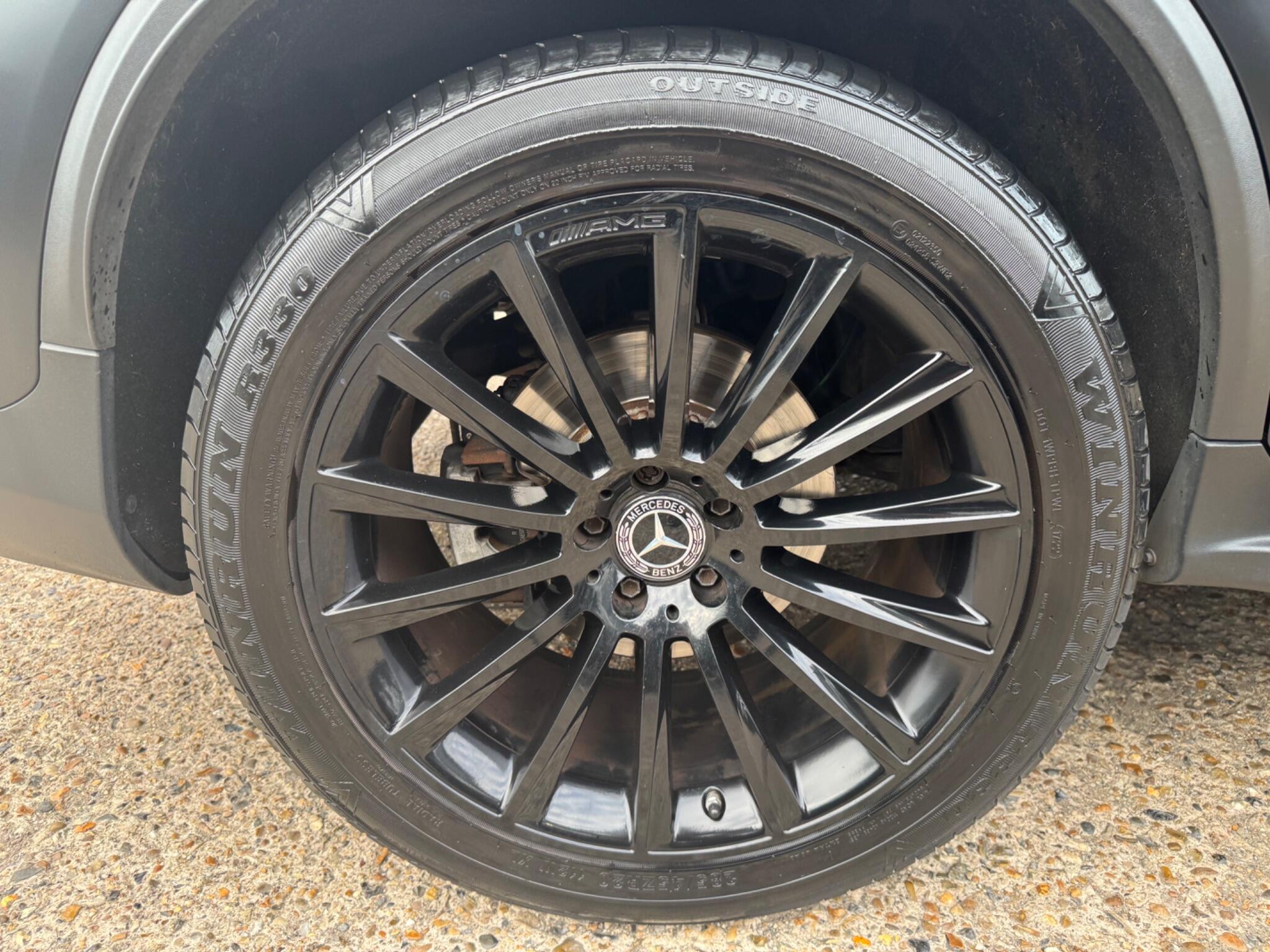 Mercedes-Benz GLC view 42
