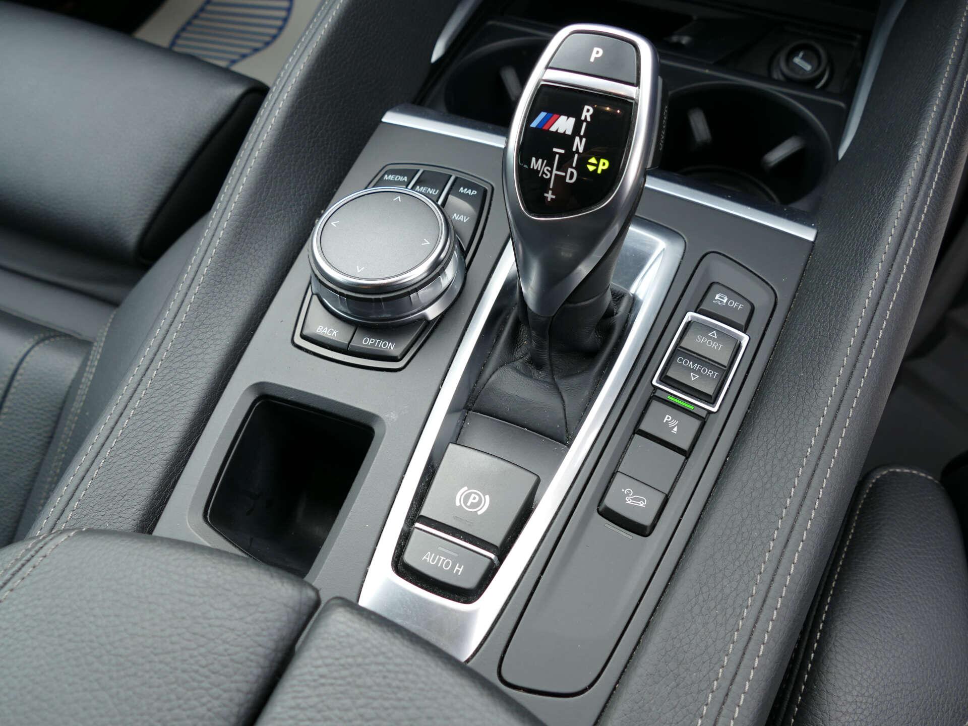 BMW X6 view 38