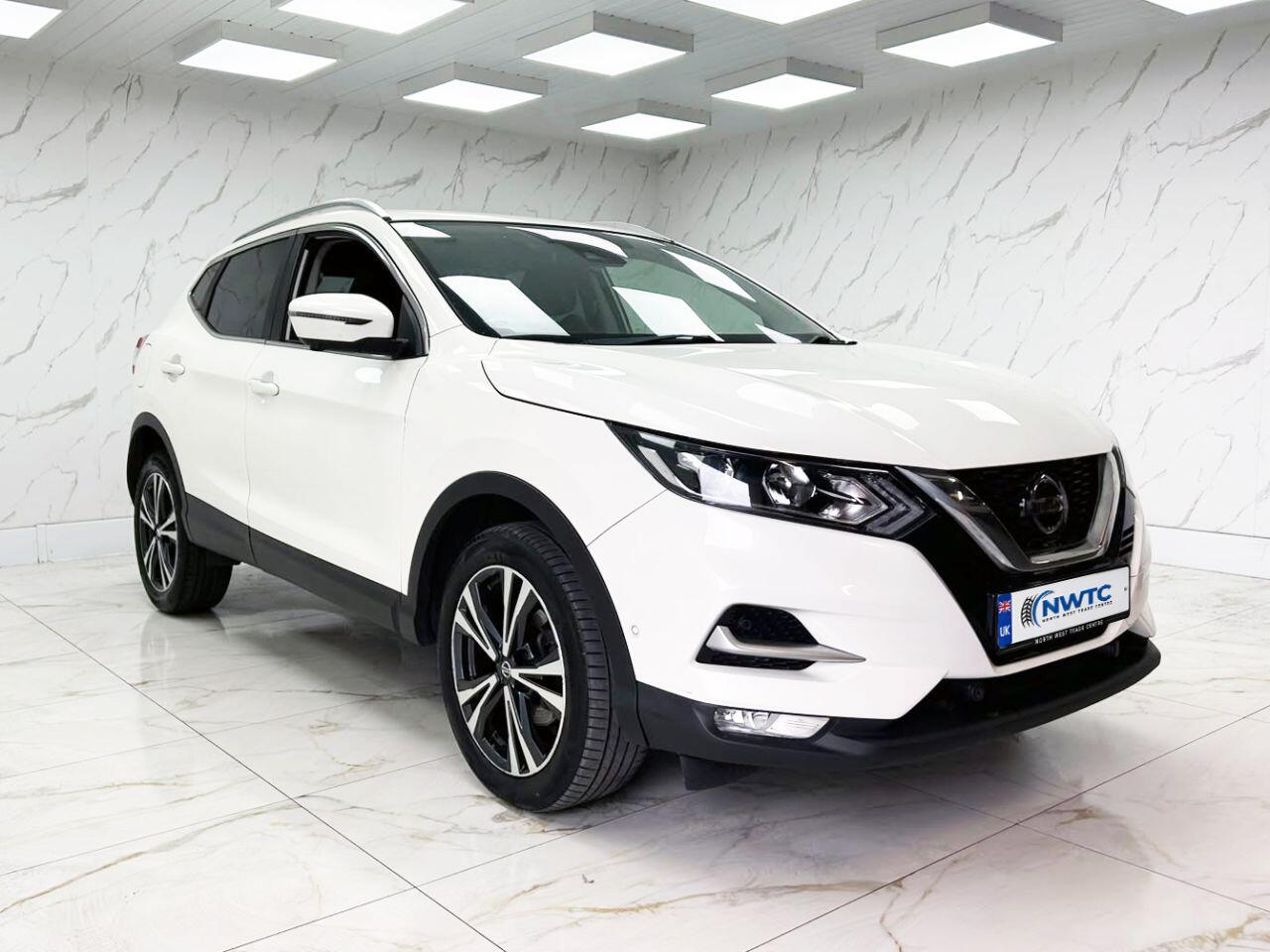 2019 Nissan Qashqai in White for sale