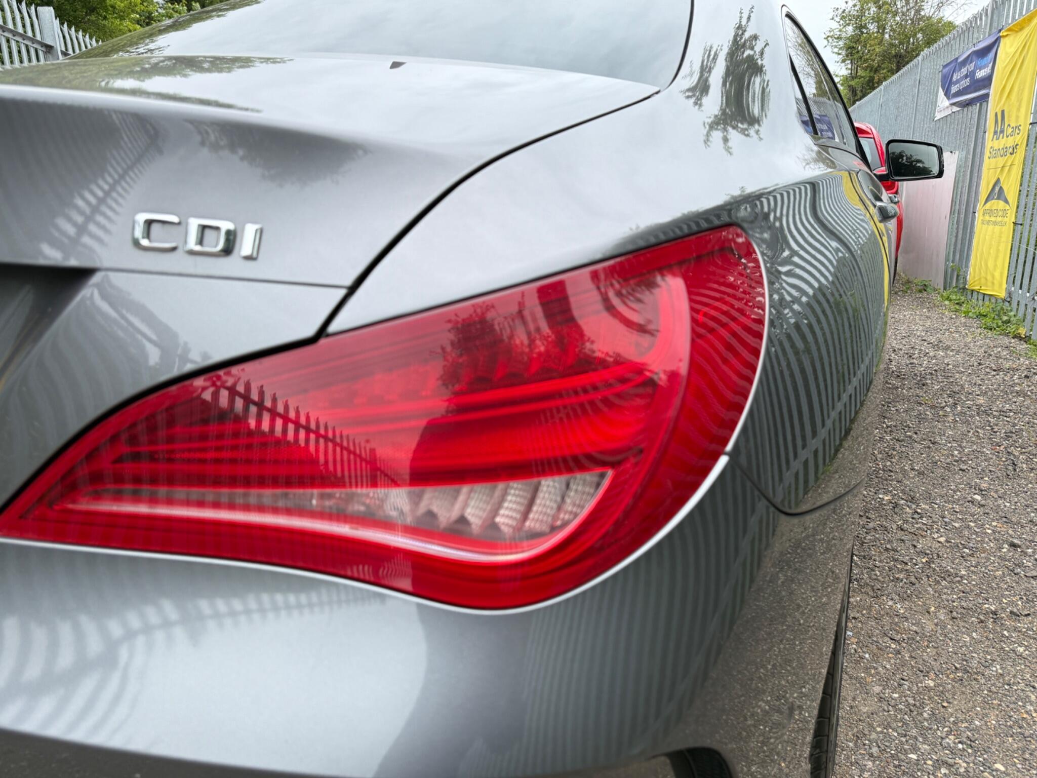 2015 Mercedes-Benz CLA image 49