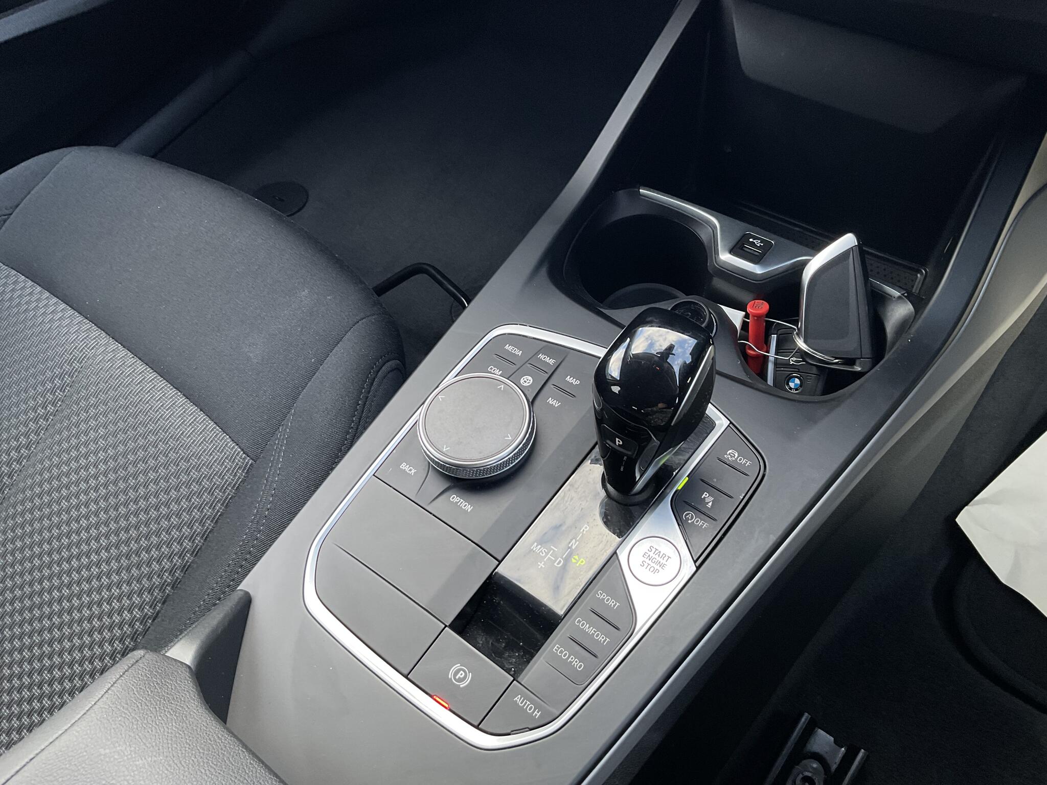 BMW 1 Series view 34