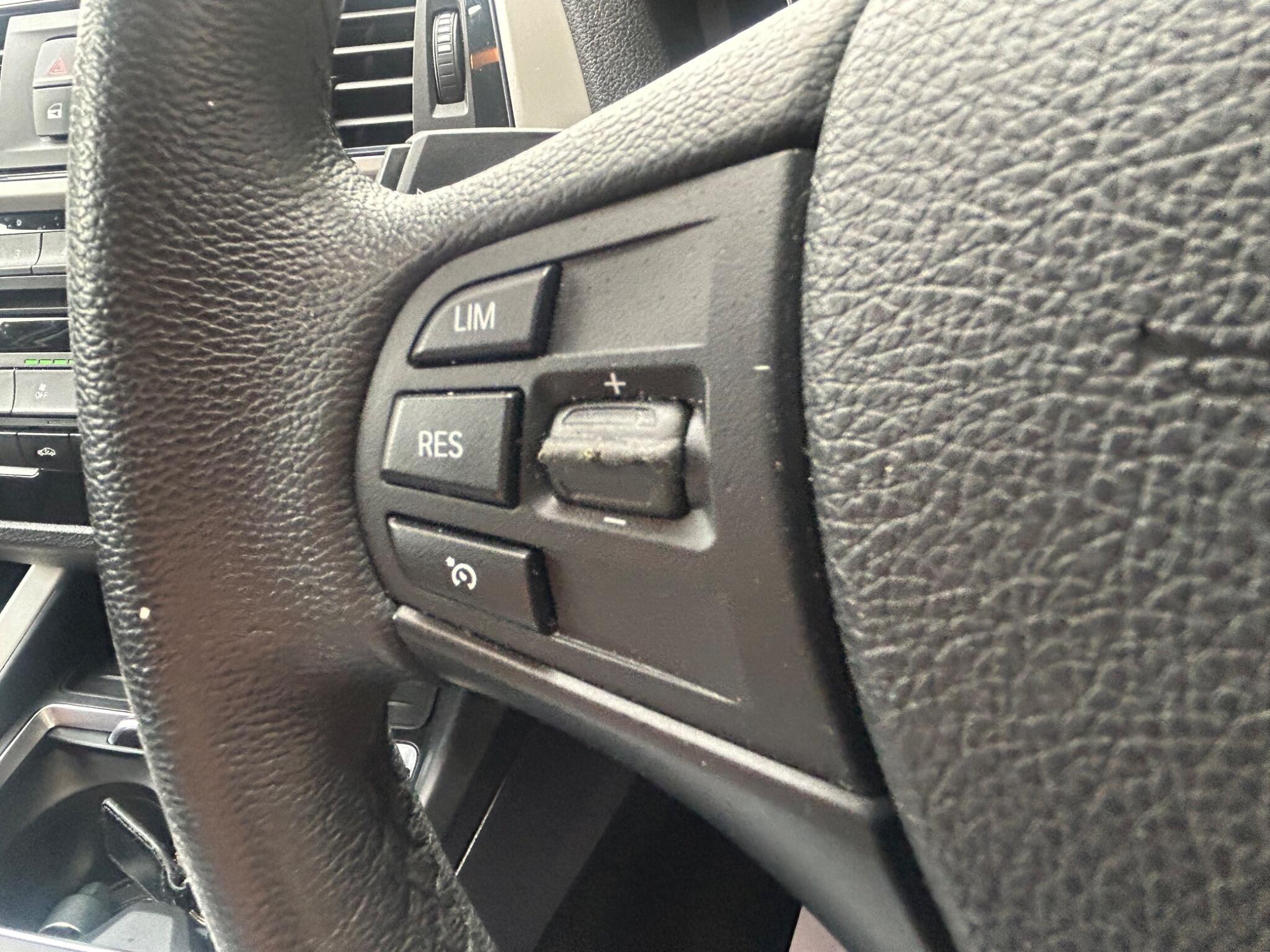 BMW 1 Series view 27