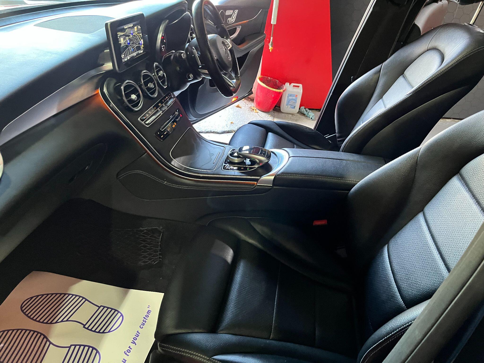 Mercedes-Benz GLC view 45