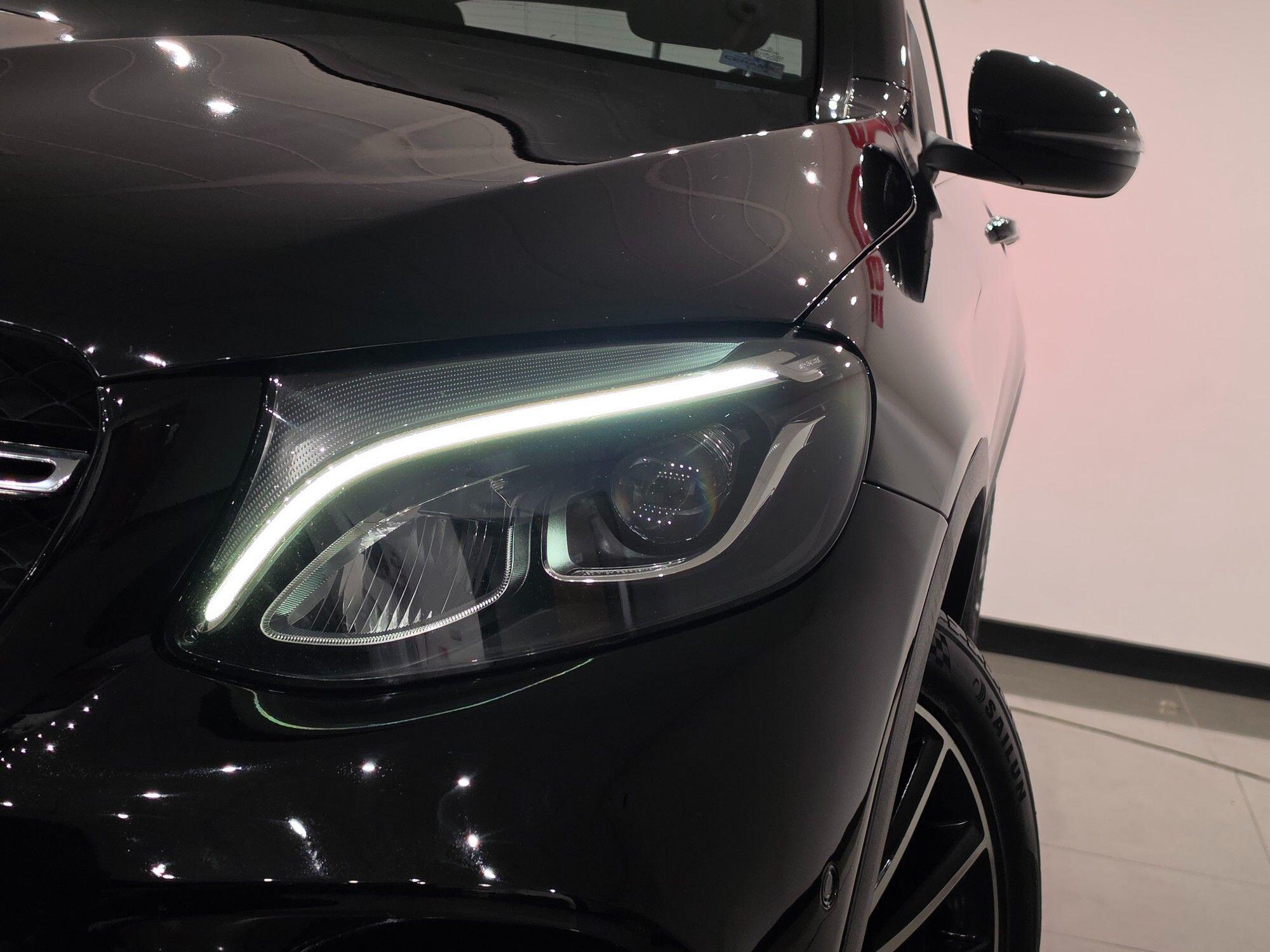Mercedes-Benz GLC view 12