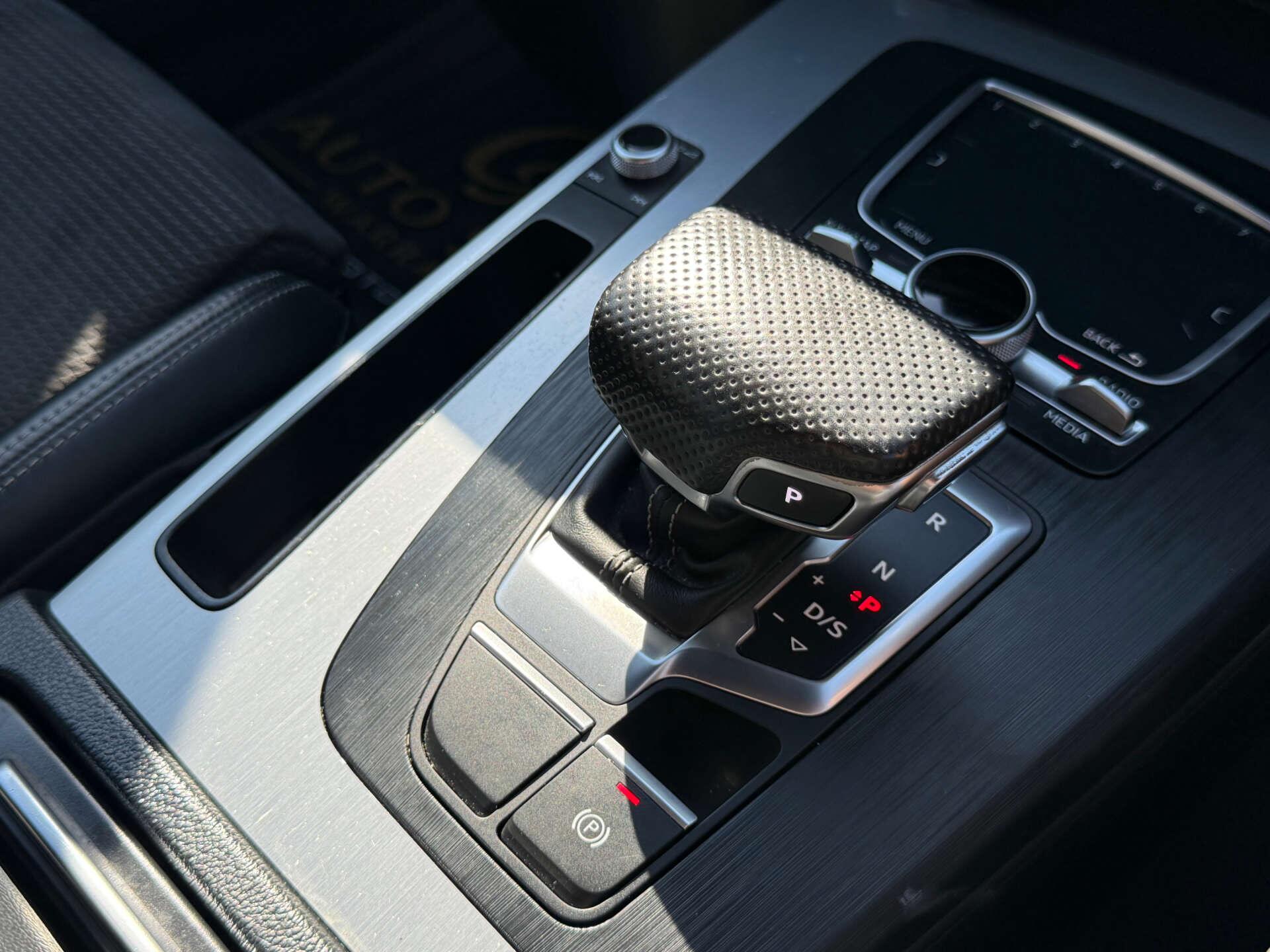 Audi Q5 view 56