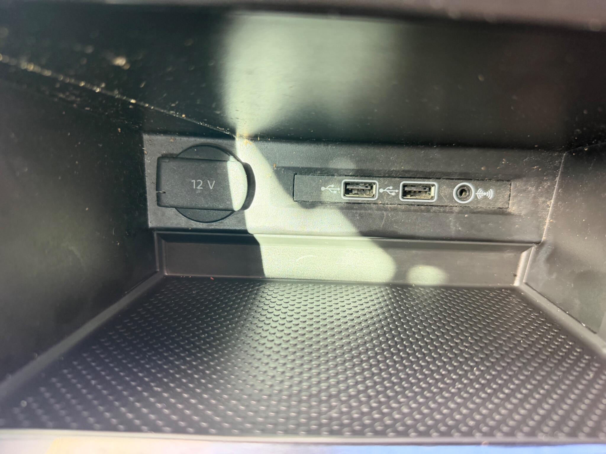 Volkswagen Tiguan view 10