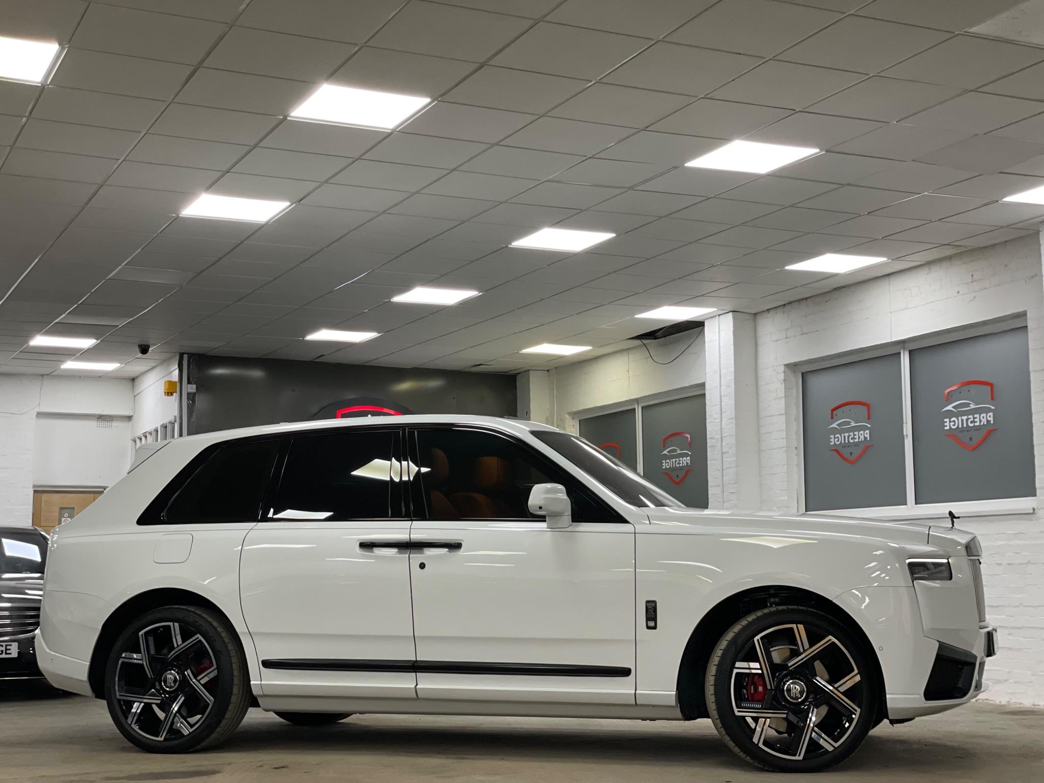 Rolls-Royce Cullinan view 6