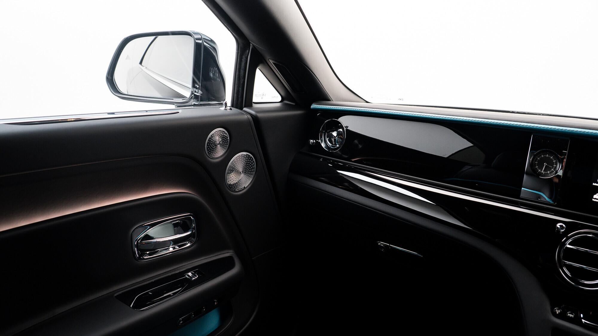 Rolls-Royce Spectre view 20