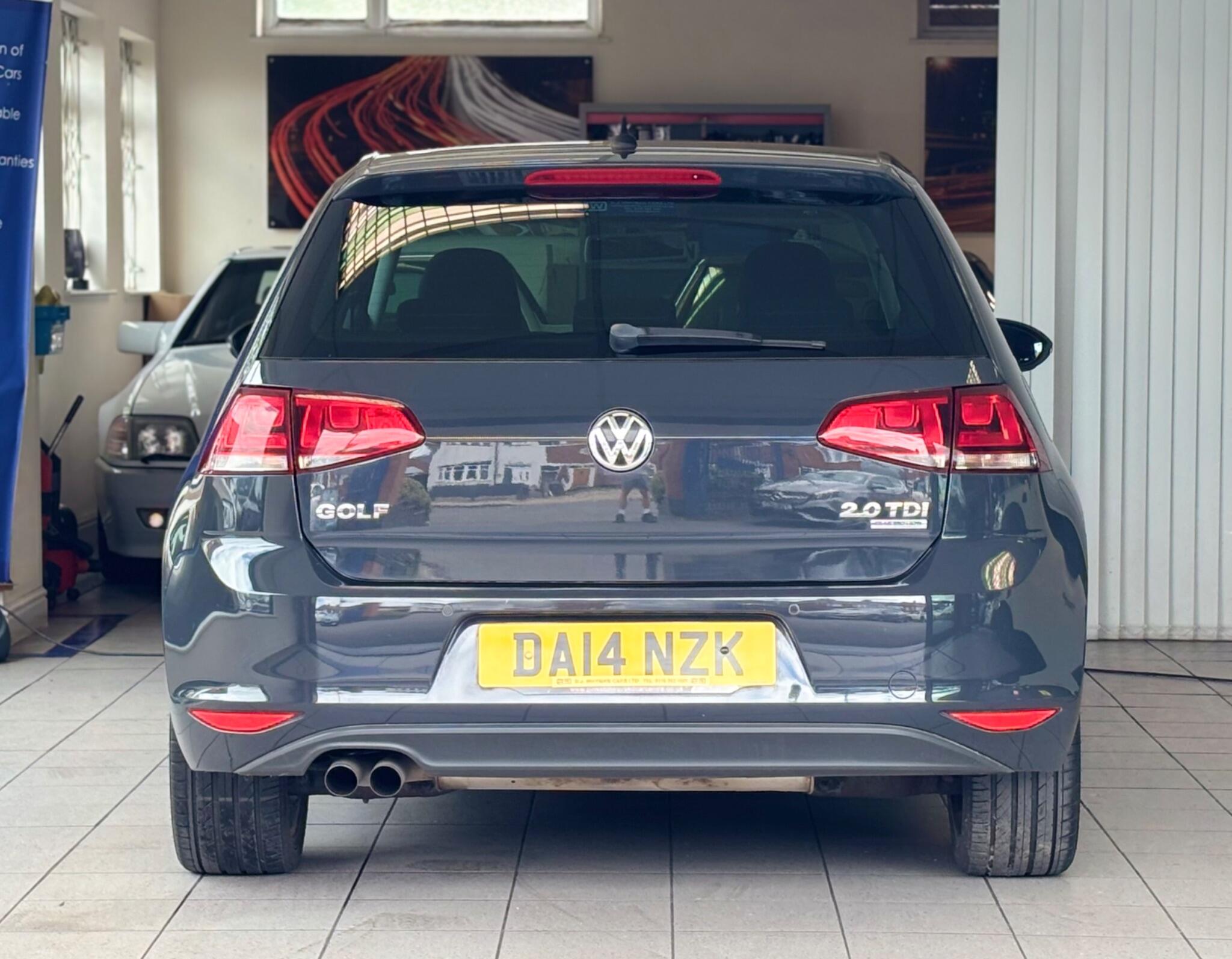 Volkswagen Golf view 7