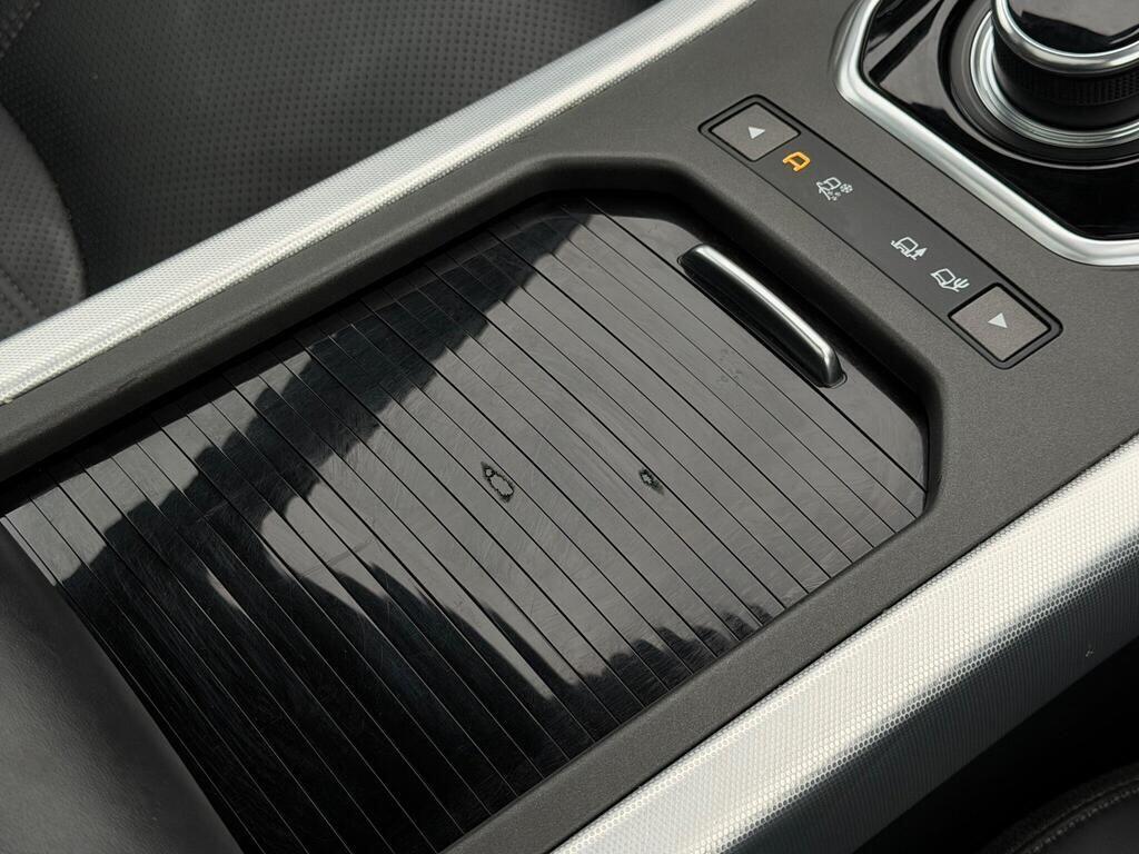 Land Rover Range Rover Evoque view 43