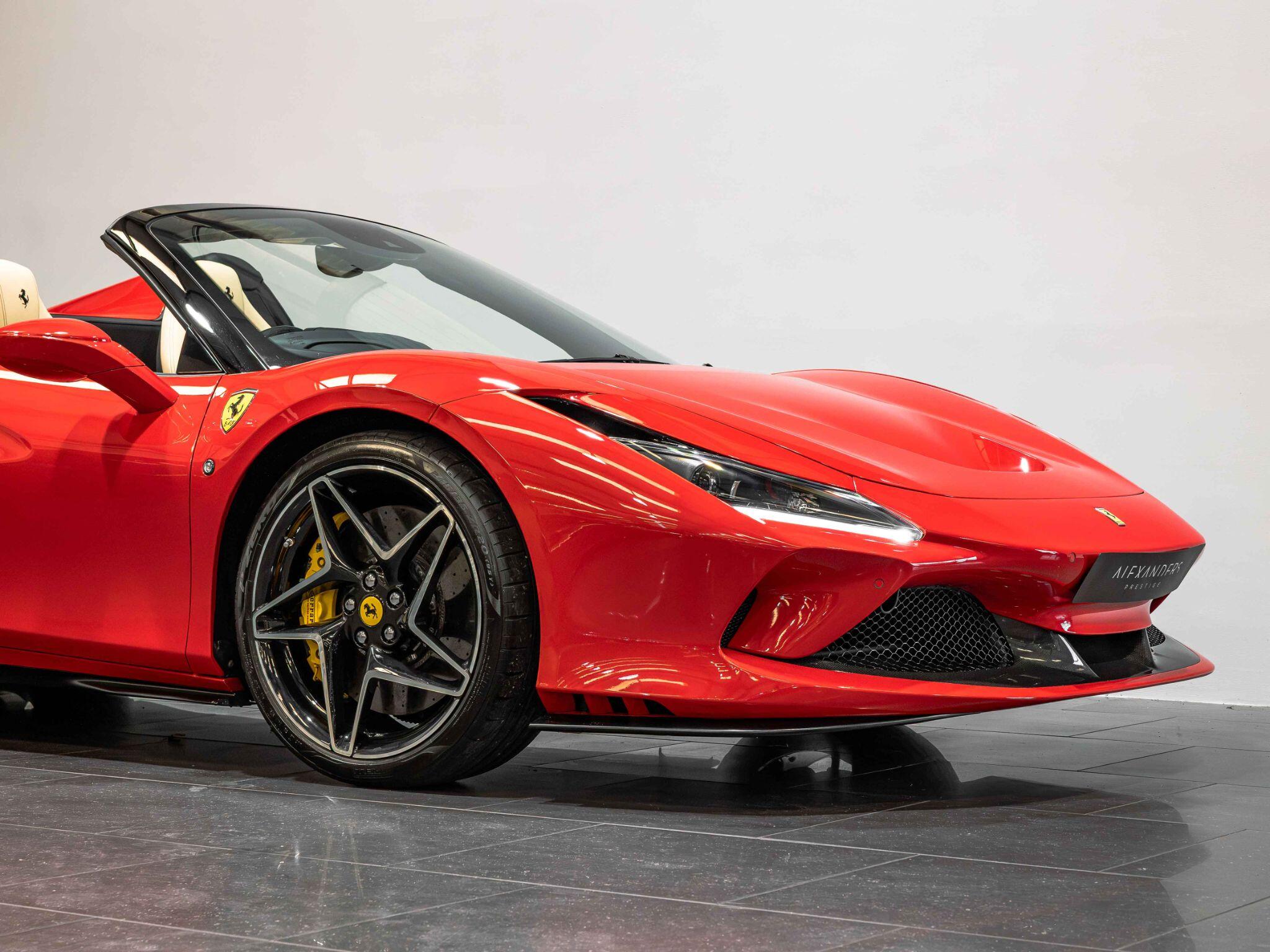Ferrari F8 Spider view 13