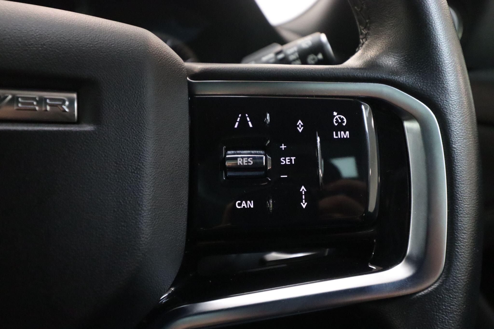 Land Rover Range Rover Evoque view 40