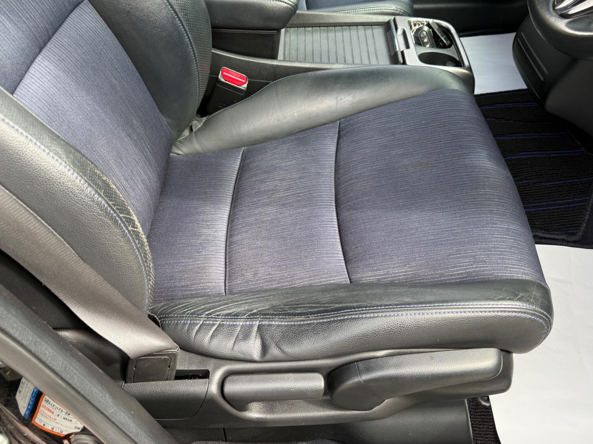 Honda Odyssey - Image 38