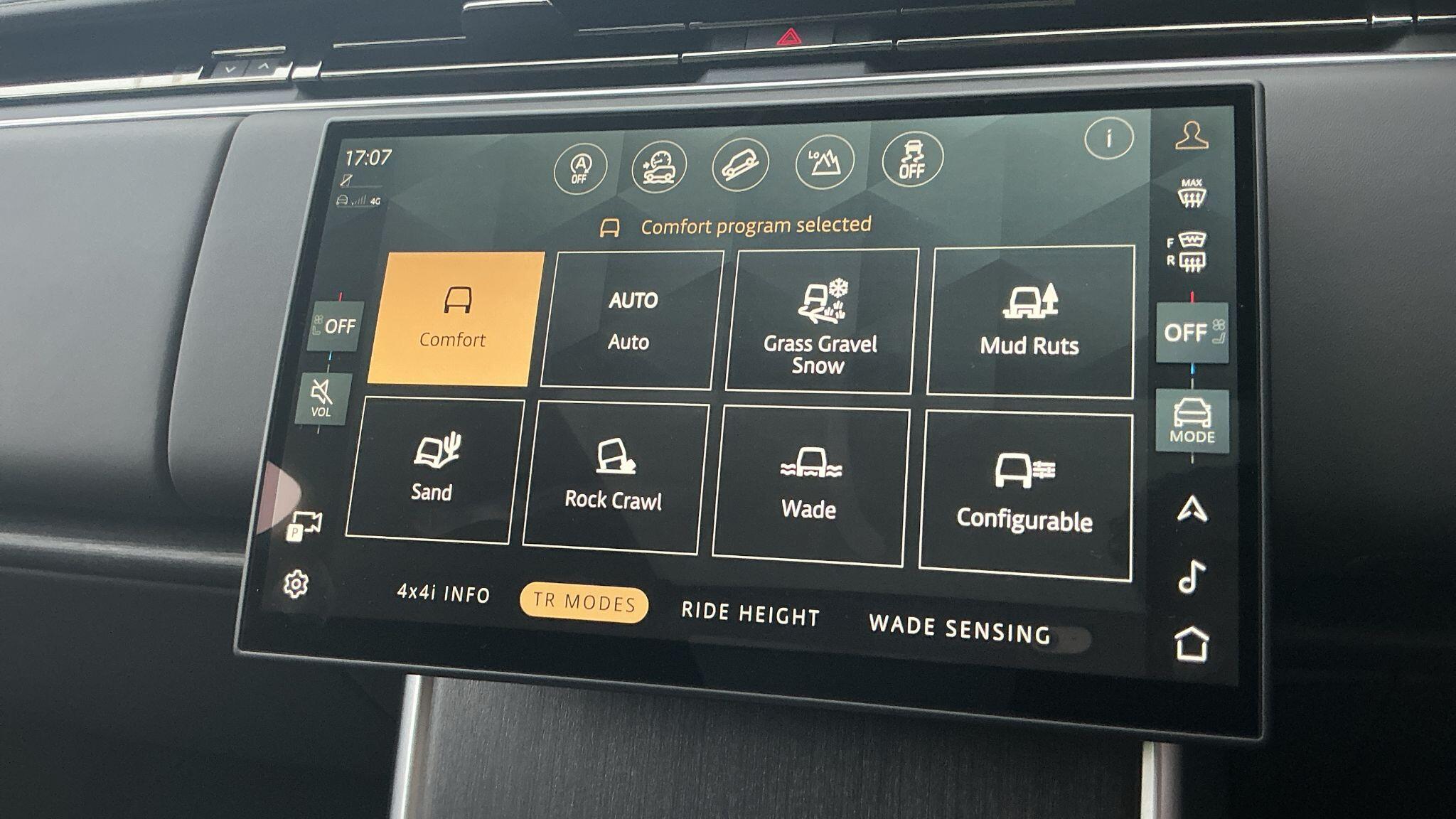 Land Rover Range Rover view 24