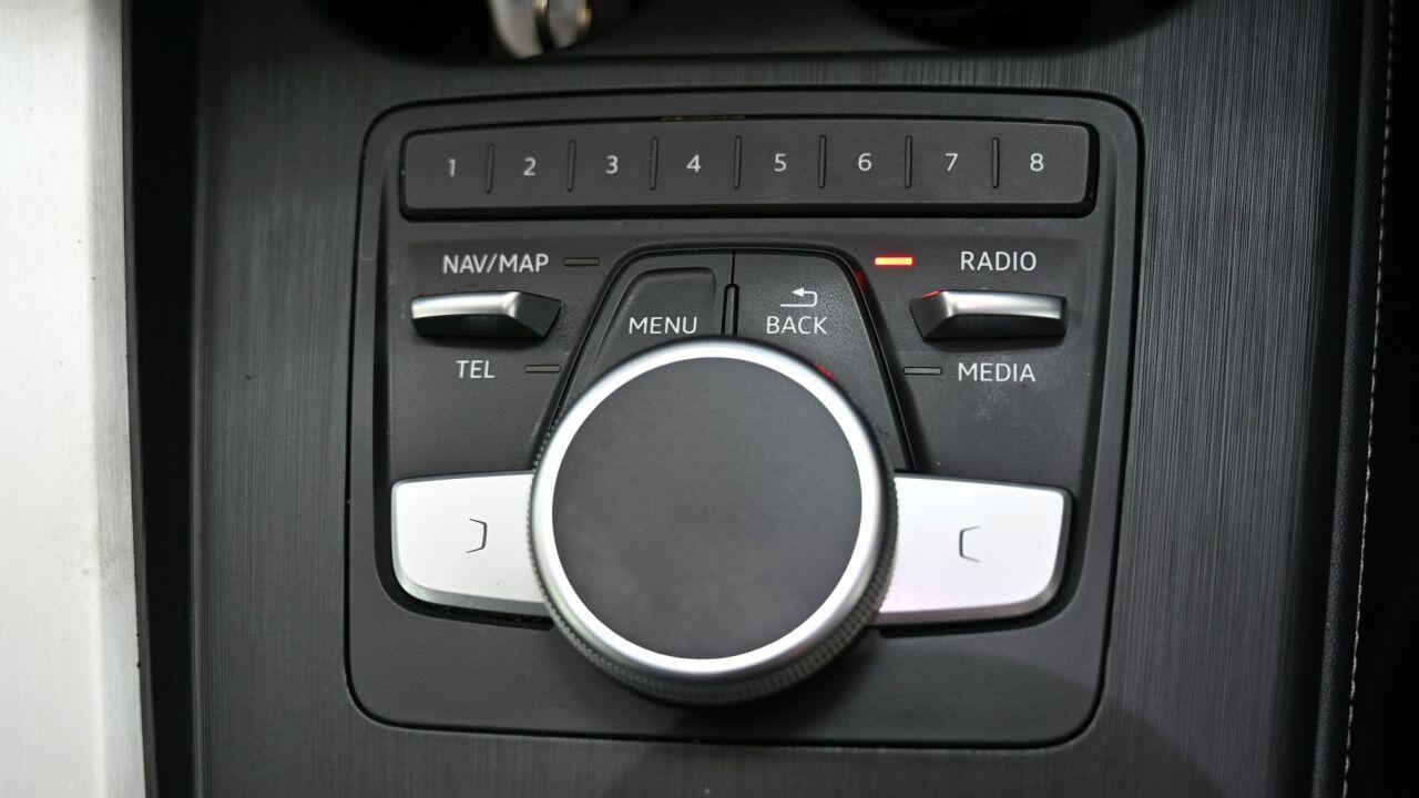 Audi S4 Avant view 35