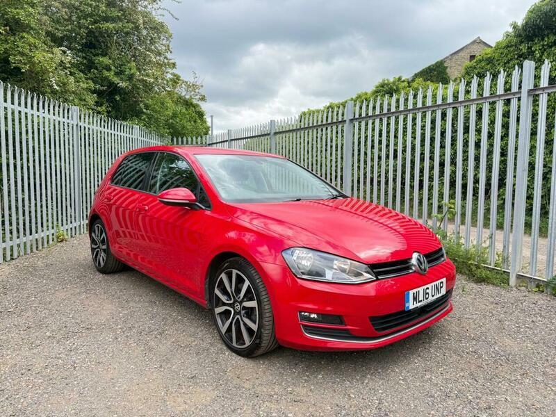 2016 Volkswagen Golf image 5