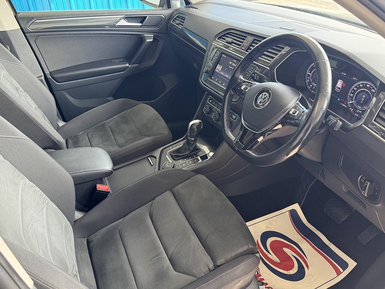 Volkswagen Tiguan view 11