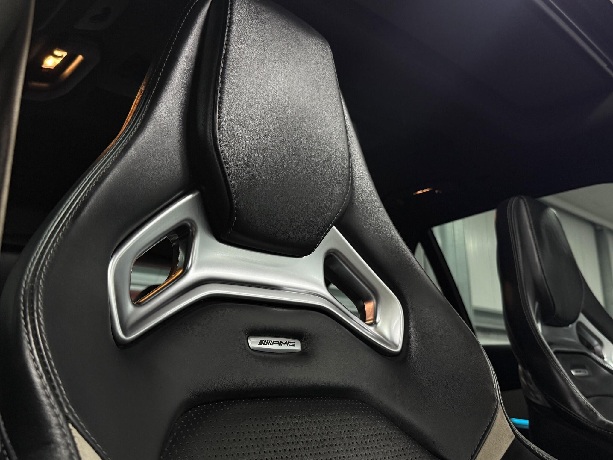 Mercedes-Benz GLC view 18