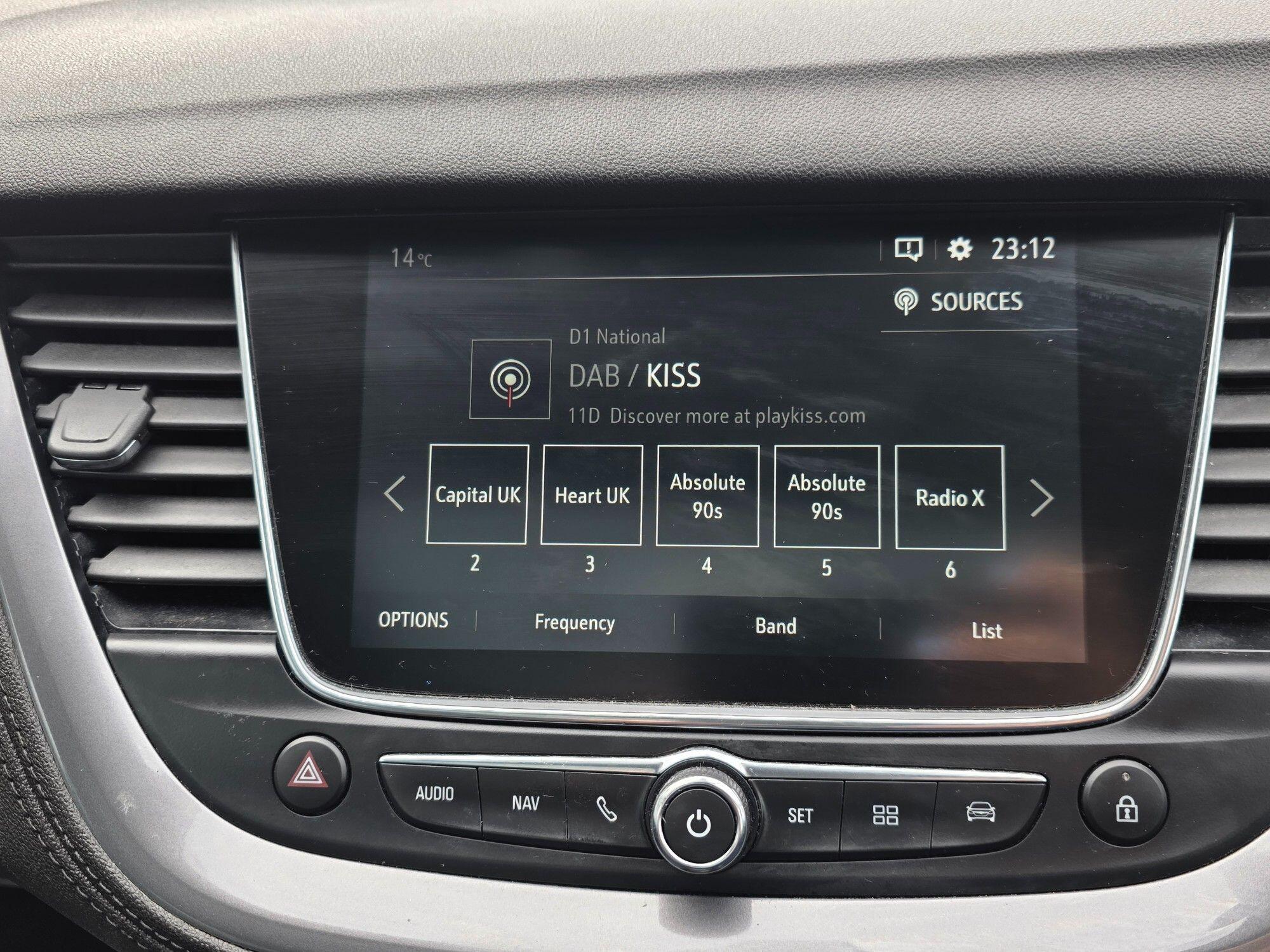 Vauxhall Grandland X view 28