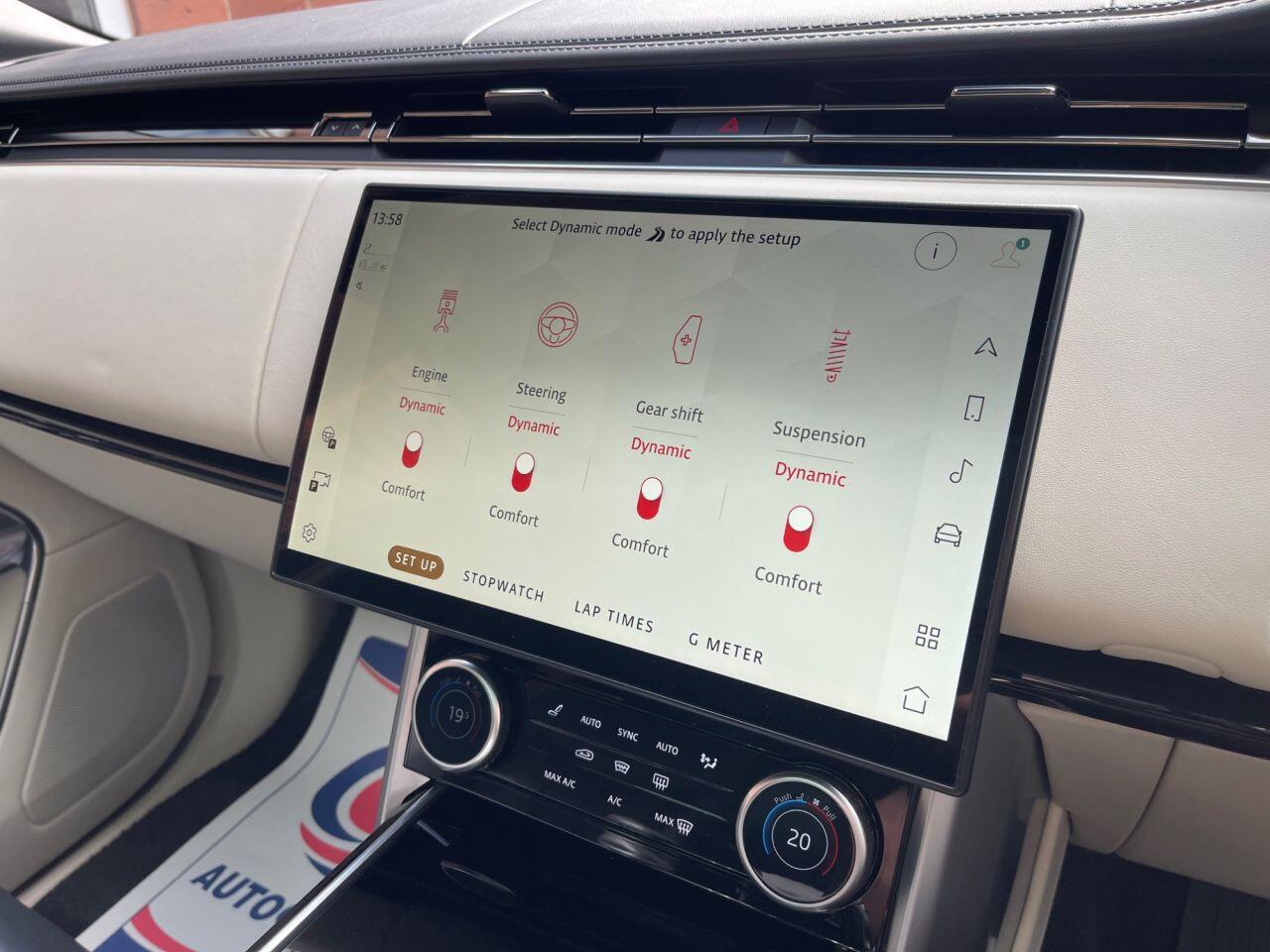 Land Rover Range Rover view 19