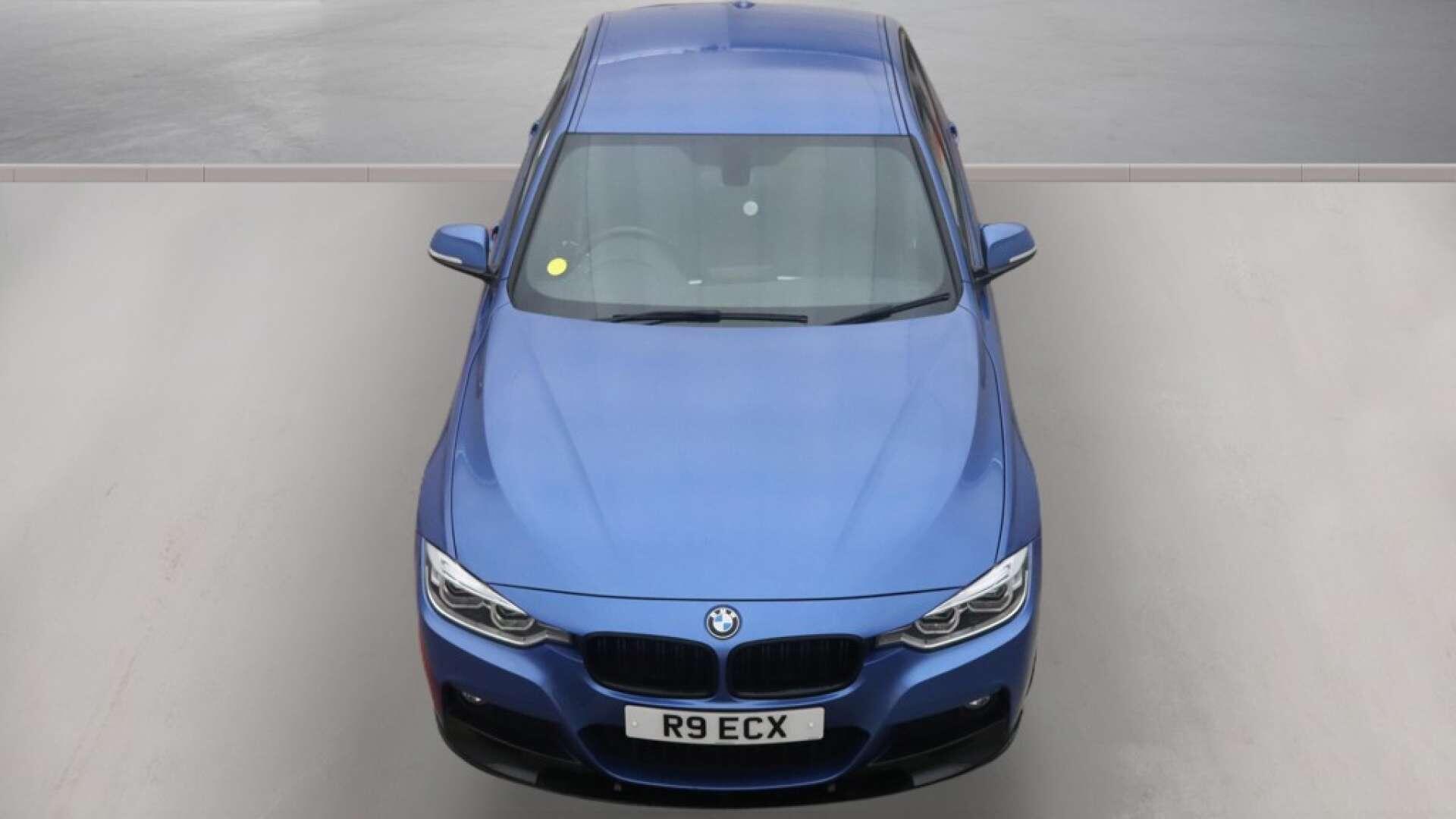 BMW 3 Series view 8