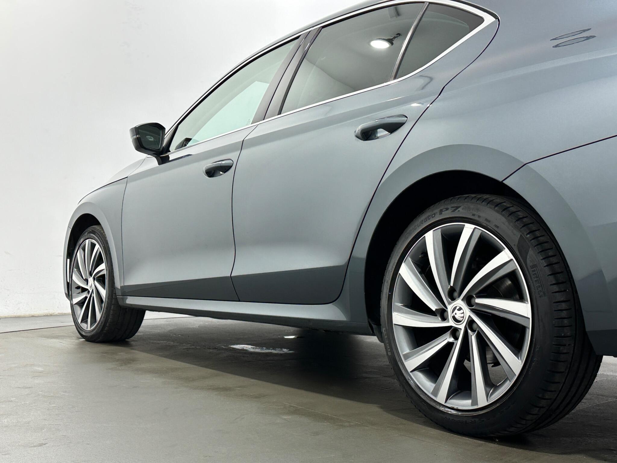 Skoda Octavia view 50