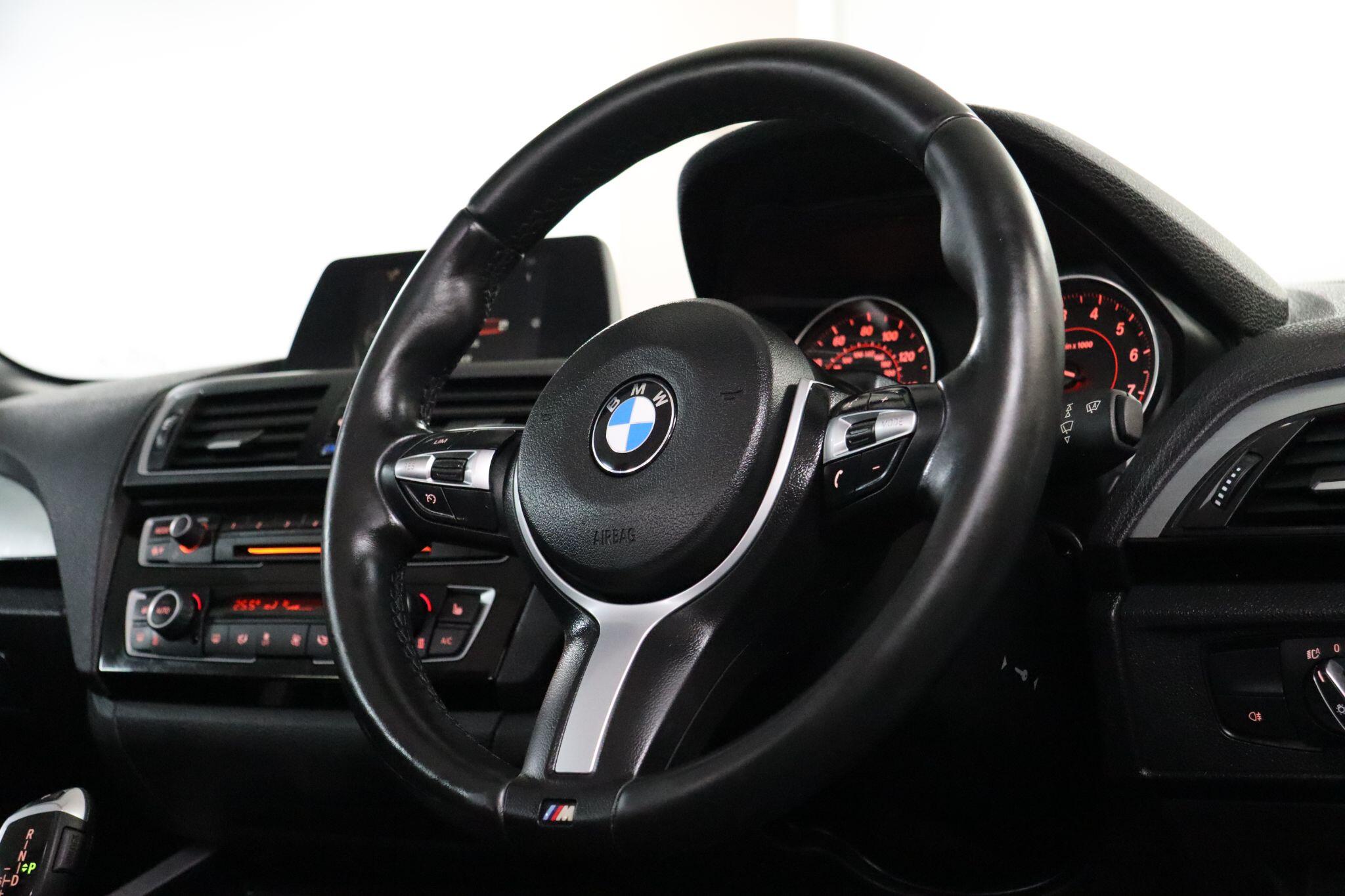BMW 2 Series view 12