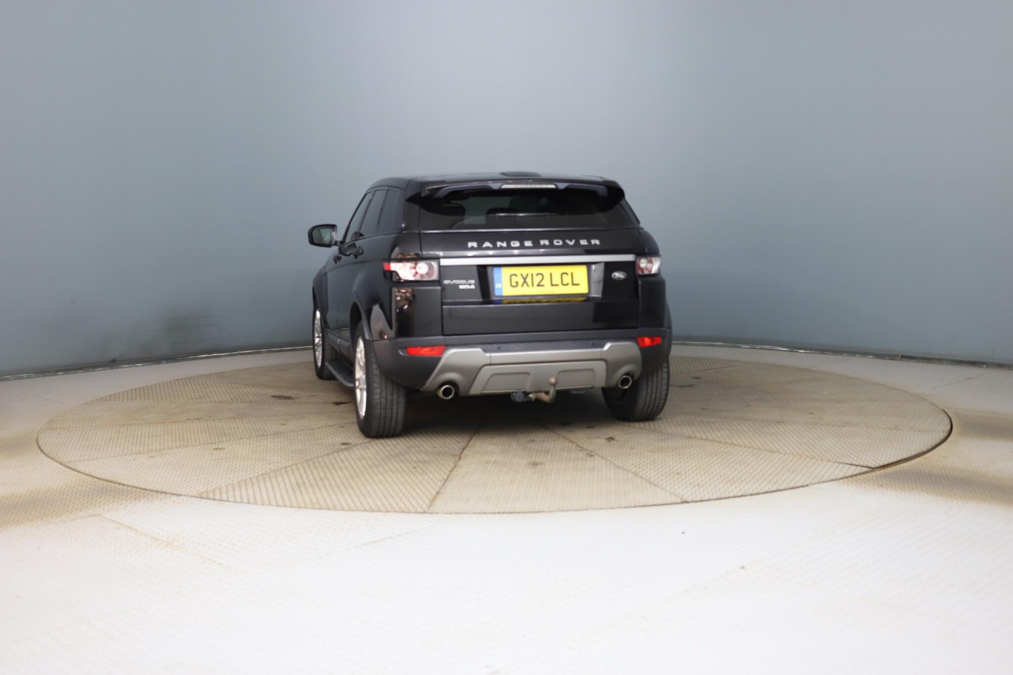 Land Rover Range Rover Evoque view 5