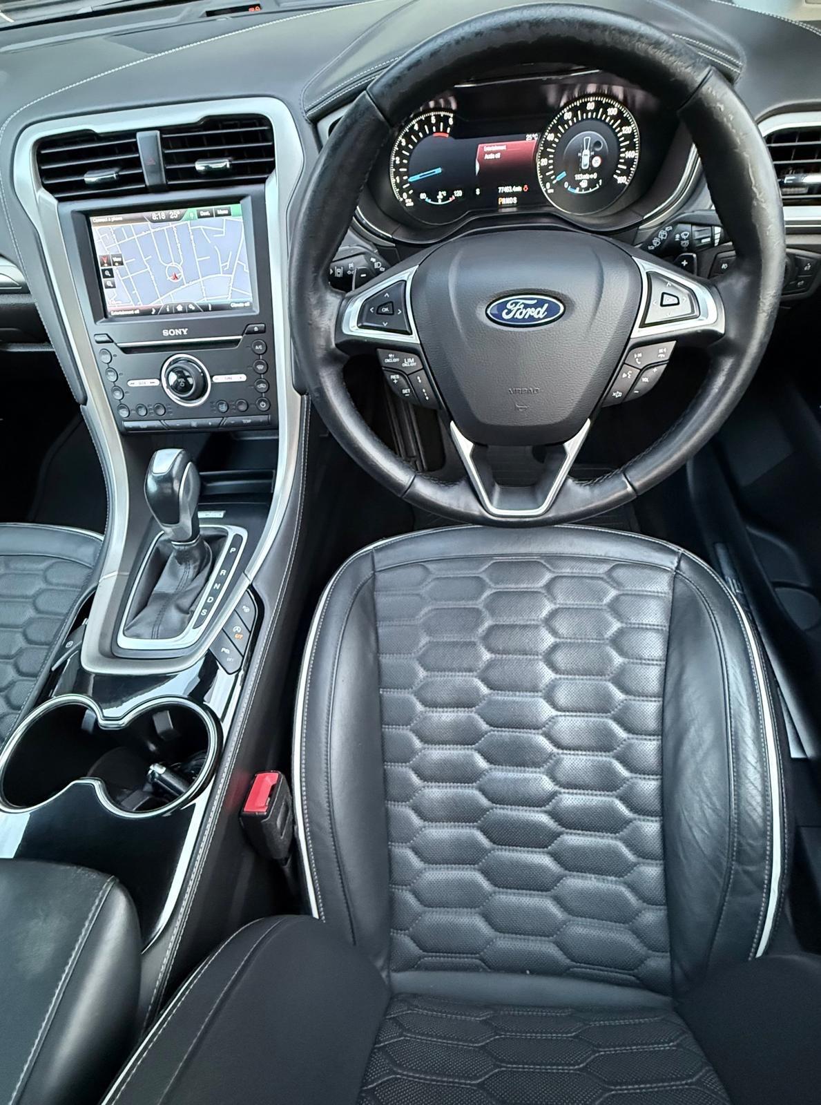 Ford Mondeo view 28