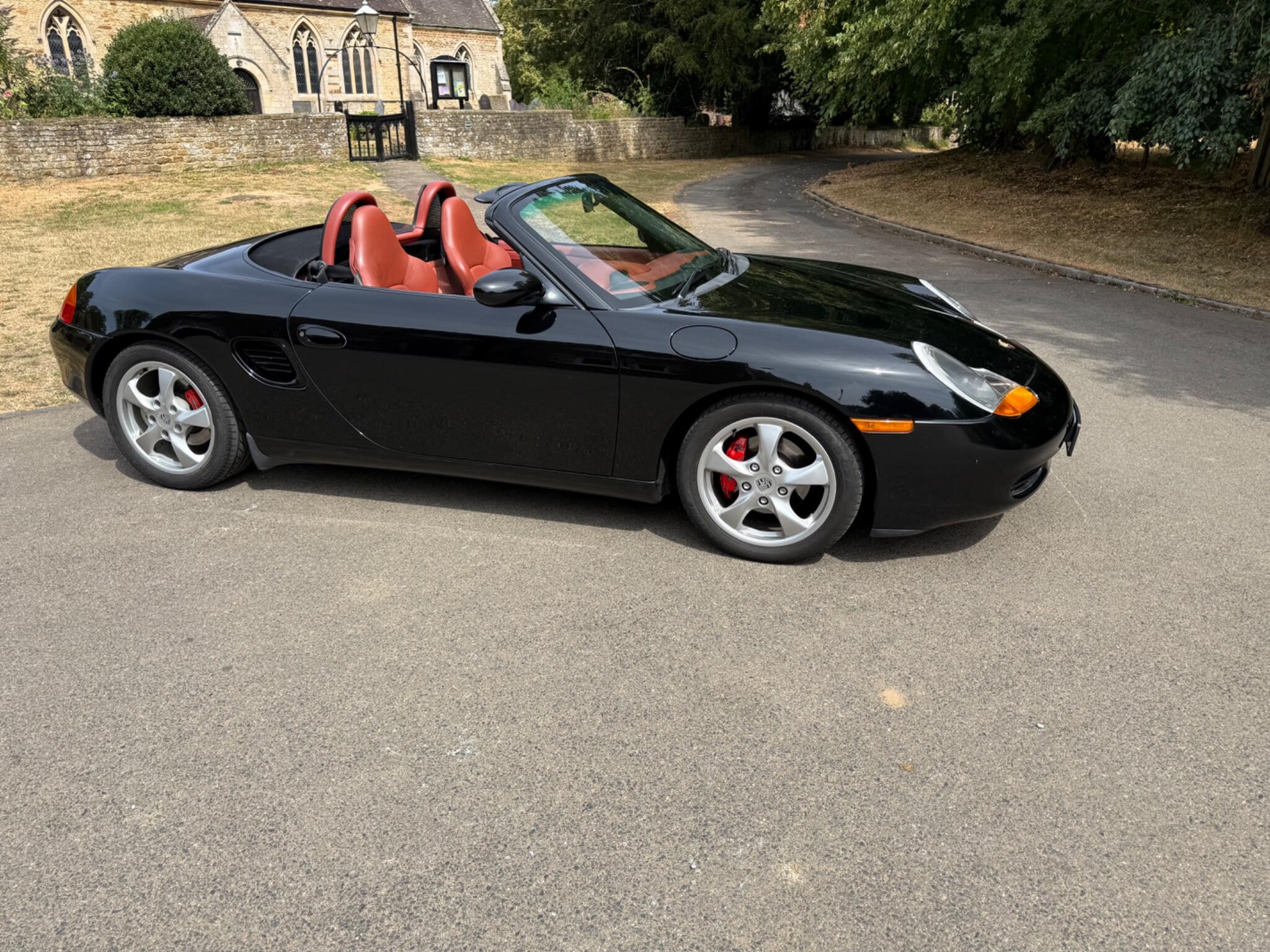 Porsche Boxster 2.7 986 2dr — photo 25 of 86