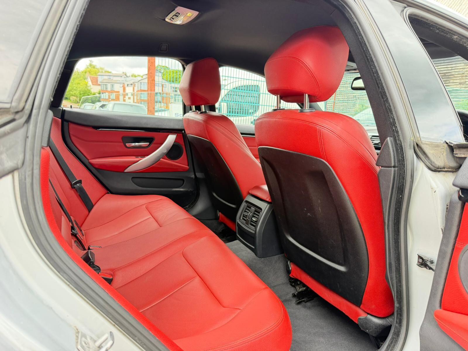 BMW 4 Series view 14