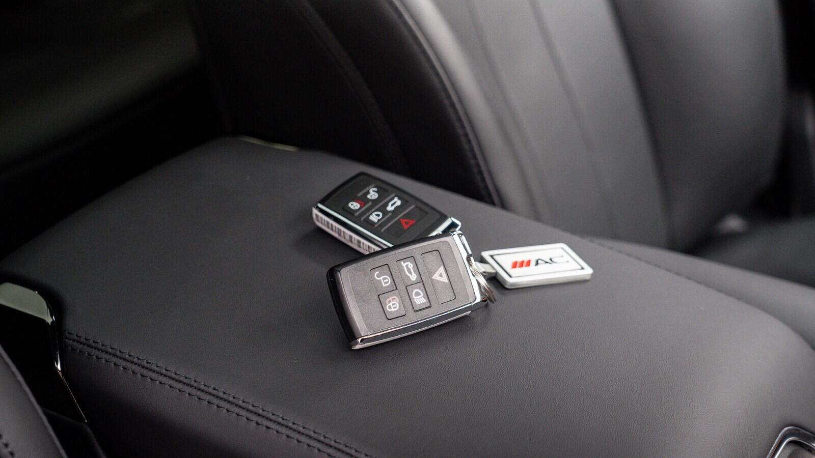 Land Rover Range Rover Sport view 38
