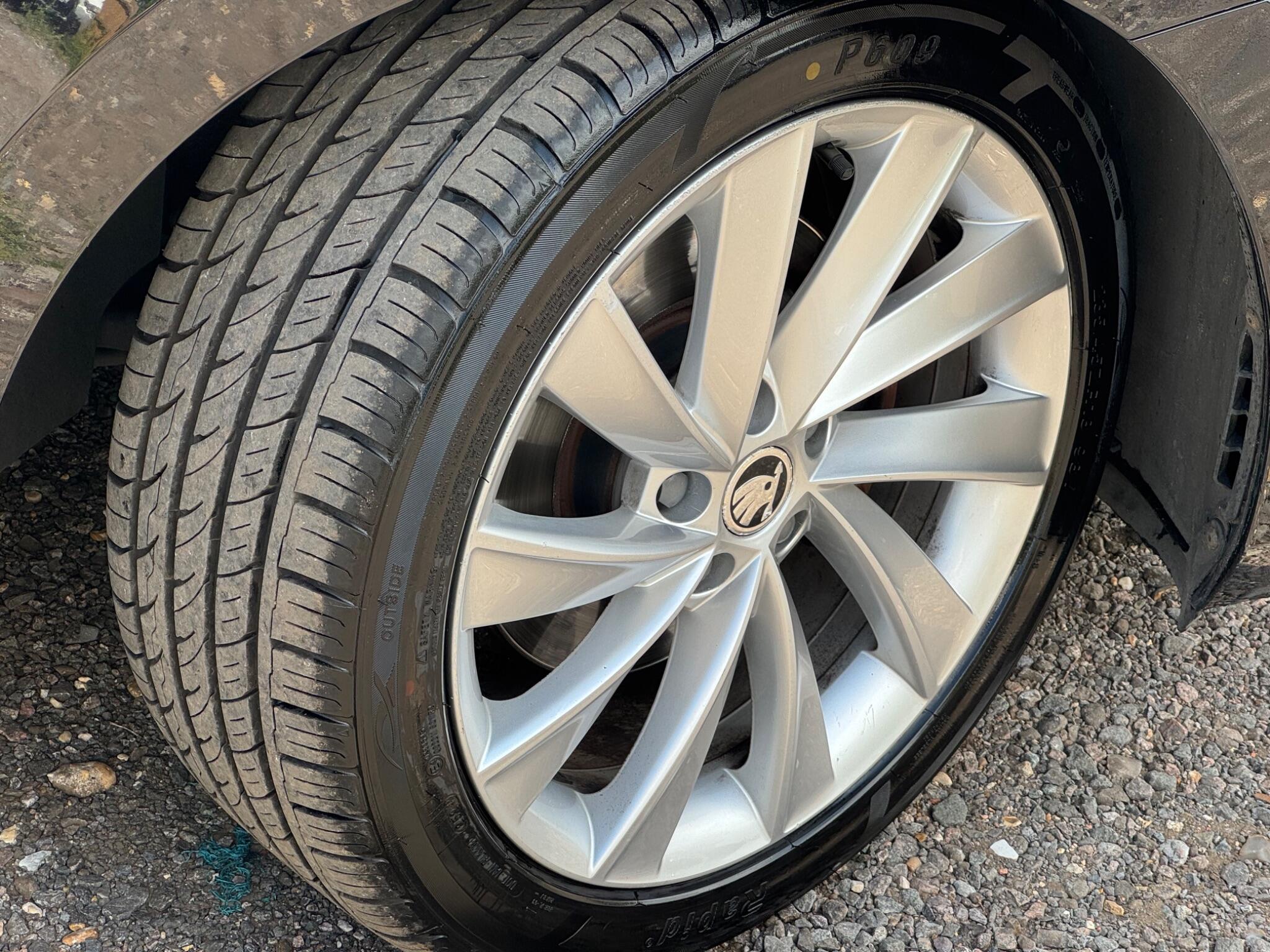 Skoda Superb view 29