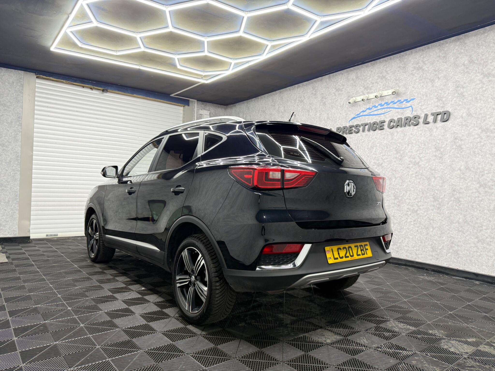 MG MG ZS view 7
