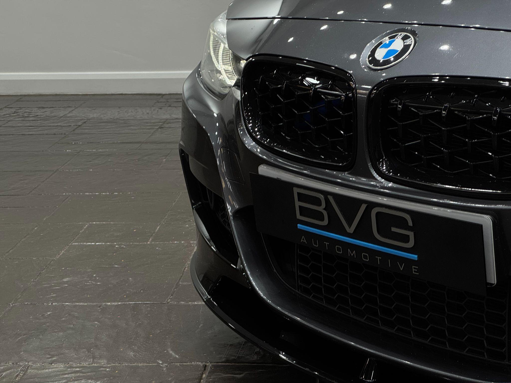 BMW 3 Series view 9