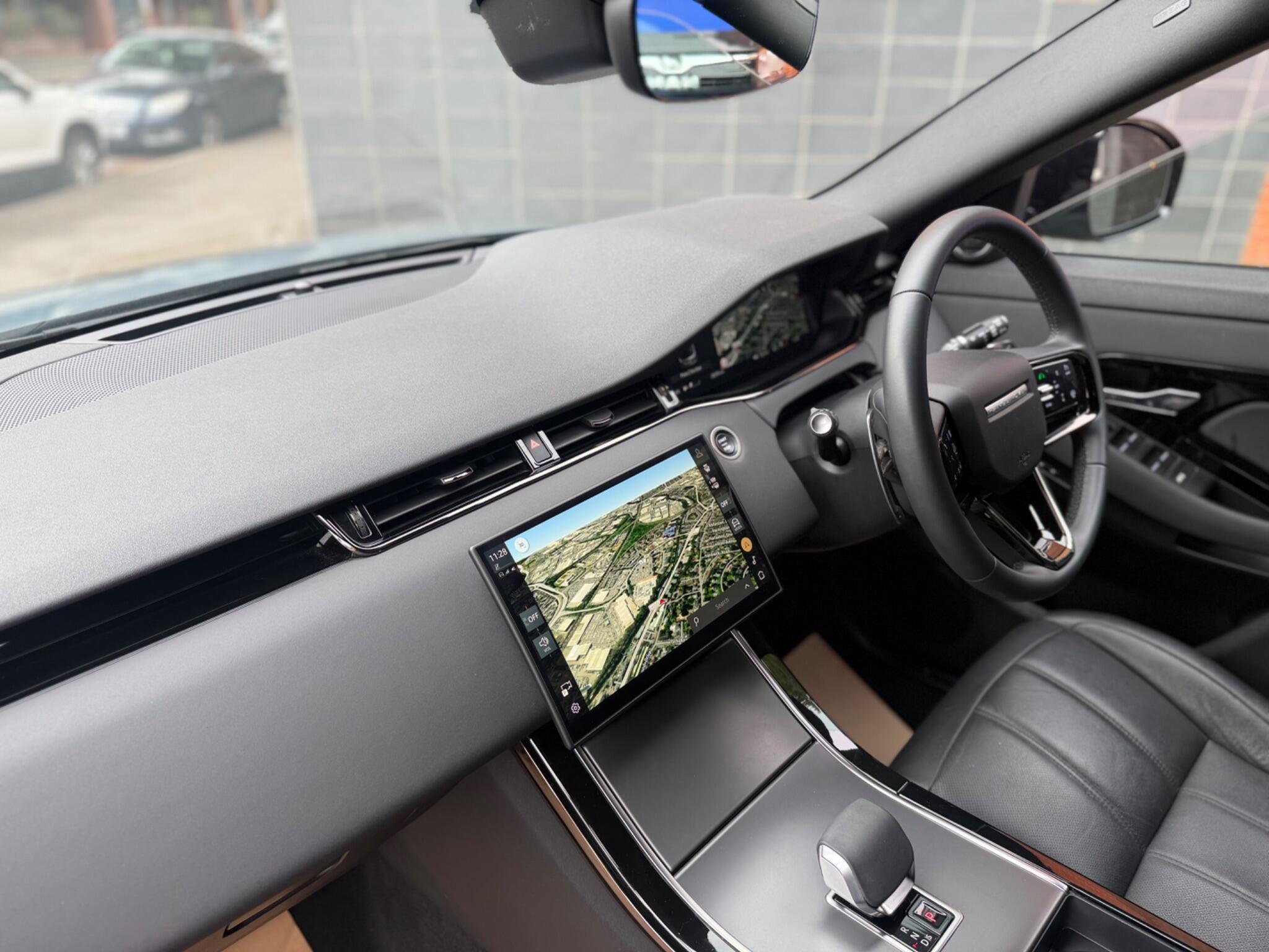 Land Rover Range Rover Evoque view 46