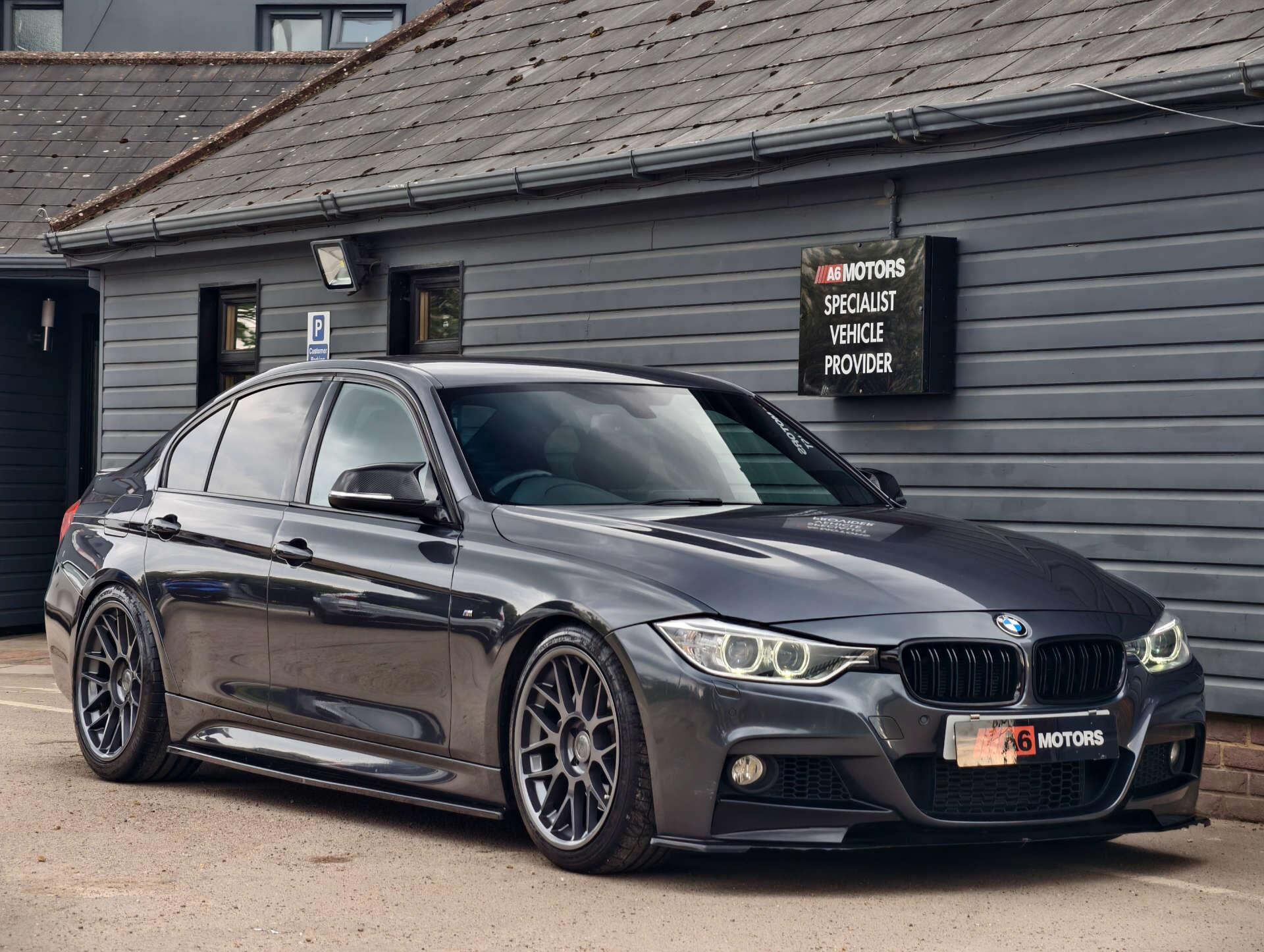 BMW 3 Series view 12