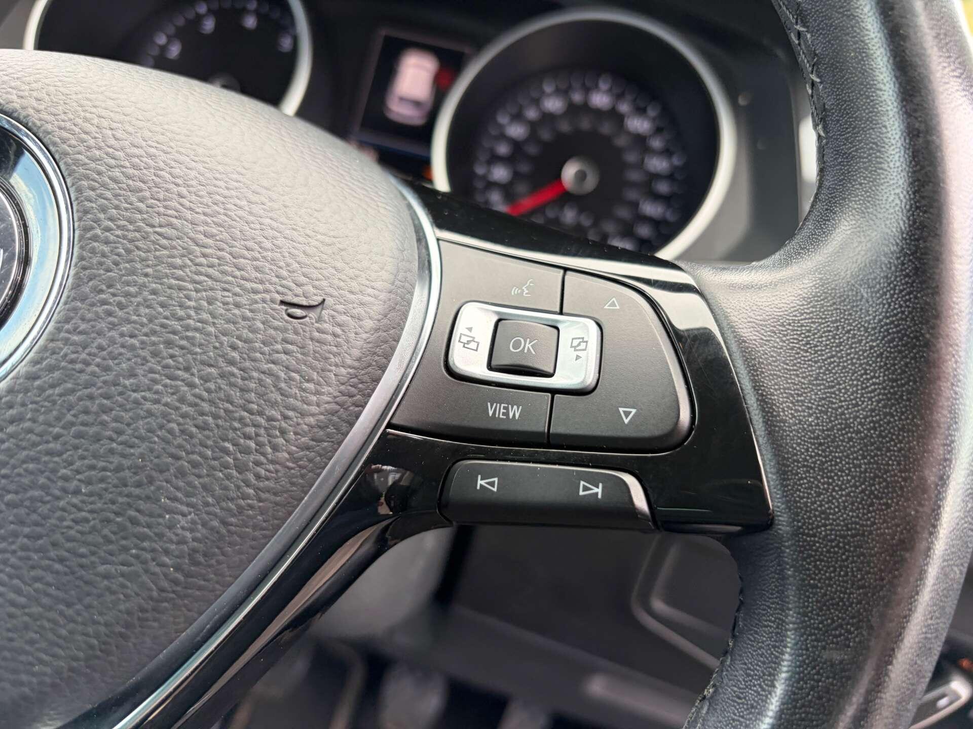 Volkswagen Tiguan view 42