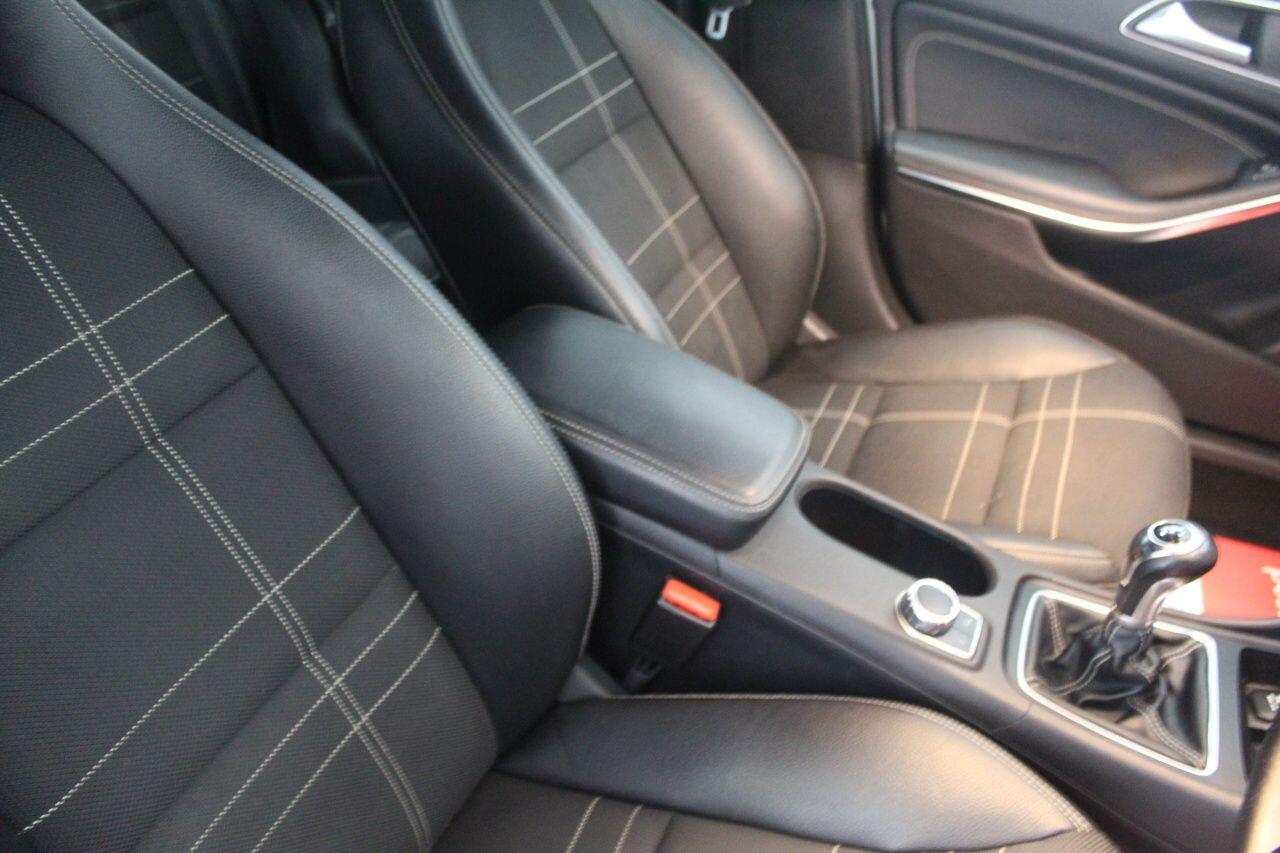 Mercedes-Benz A-Class view 41